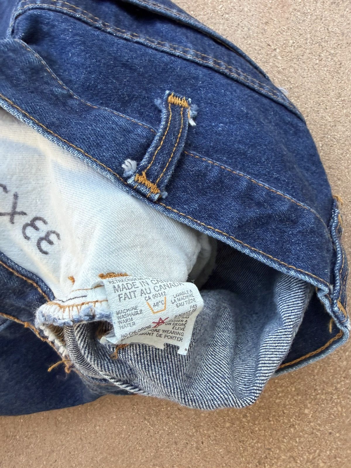 Levi's Vtg 80’s Levi’s 646 Orange Tab Bellbottom Flare Jeans 31x31 Size US 31 - 6 Thumbnail