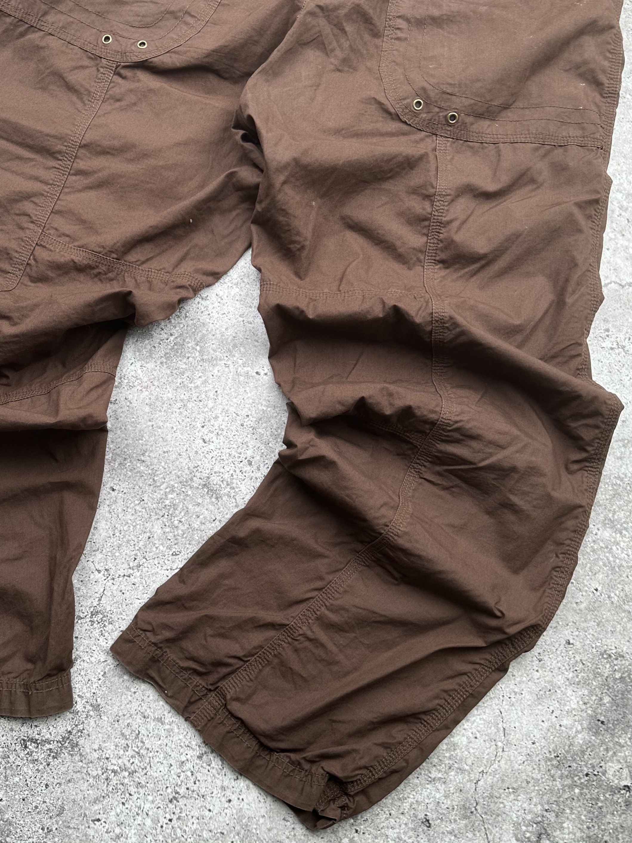 Japanese Brand Vintage Cargo Zipped Pants C421(V469)(E8) Size US 38 / EU 54 - 11 Thumbnail