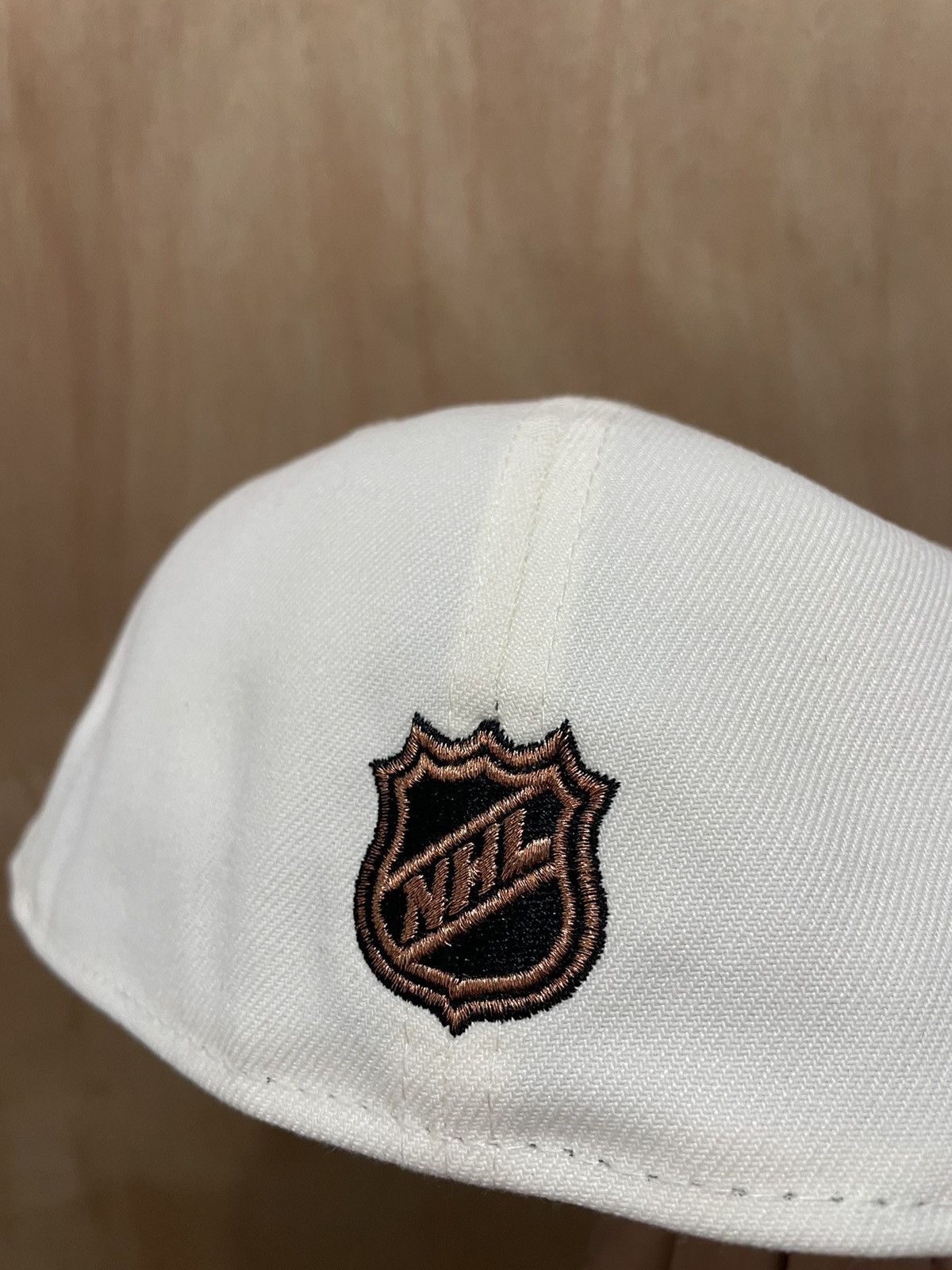 New Era Hat club noho exclusive Washington capitals winter 7 1/2 Size ONE SIZE - 5 Thumbnail