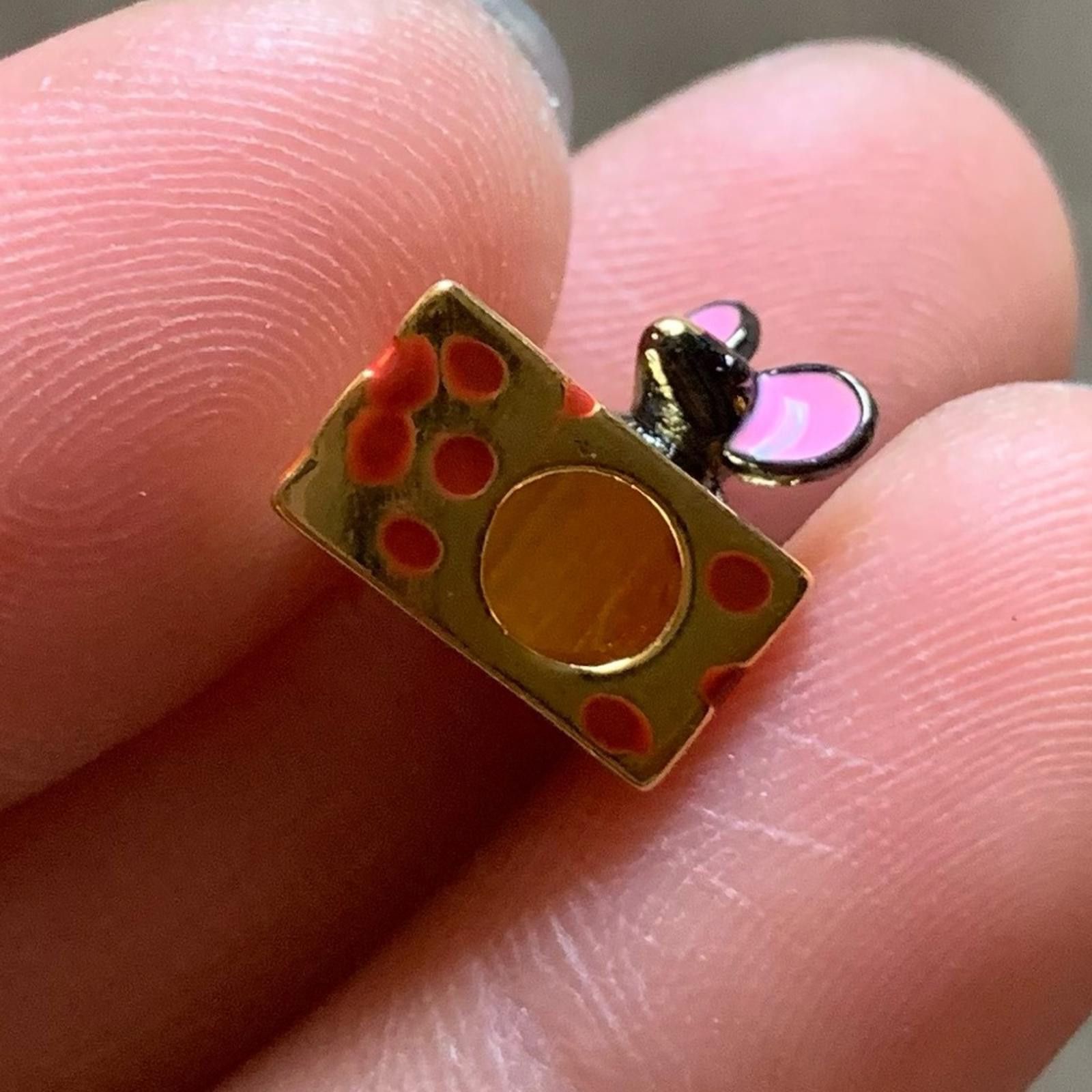 Other NWOT Nora Fleming Rat In Cheese Charm Sterling Silver 925 Size ONE SIZE - 9 Thumbnail