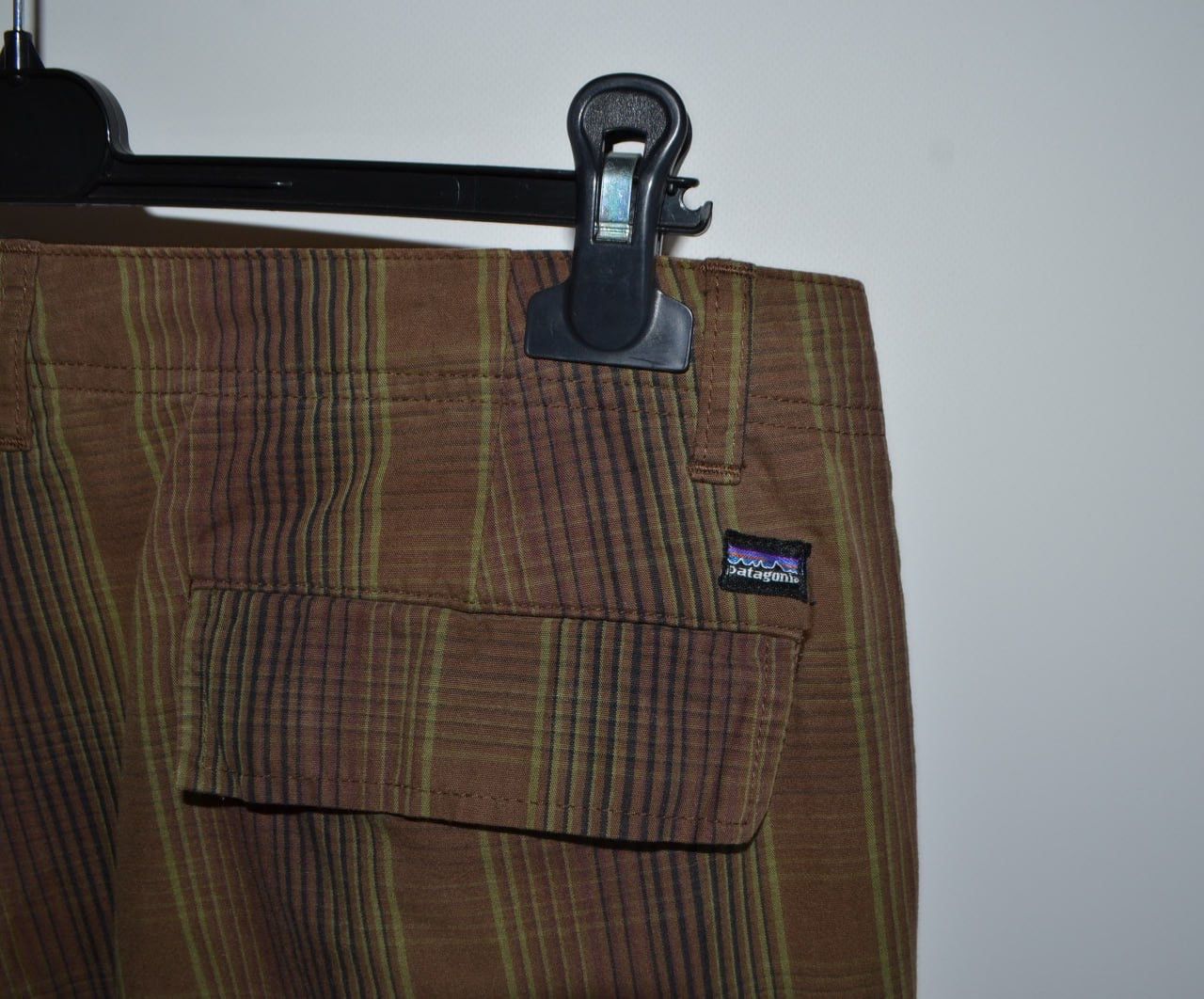 Patagonia Patagonia Shorts Cargo Brown Striped Men size 34 Size US 34 / EU 50 - 5 Thumbnail