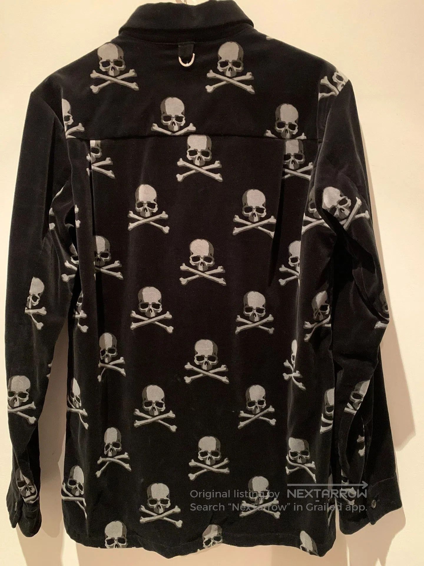 Mastermind Japan mastermind Japan black velvet skull shirt. Size US L / EU 52-54 / 3 - 1 Thumbnail