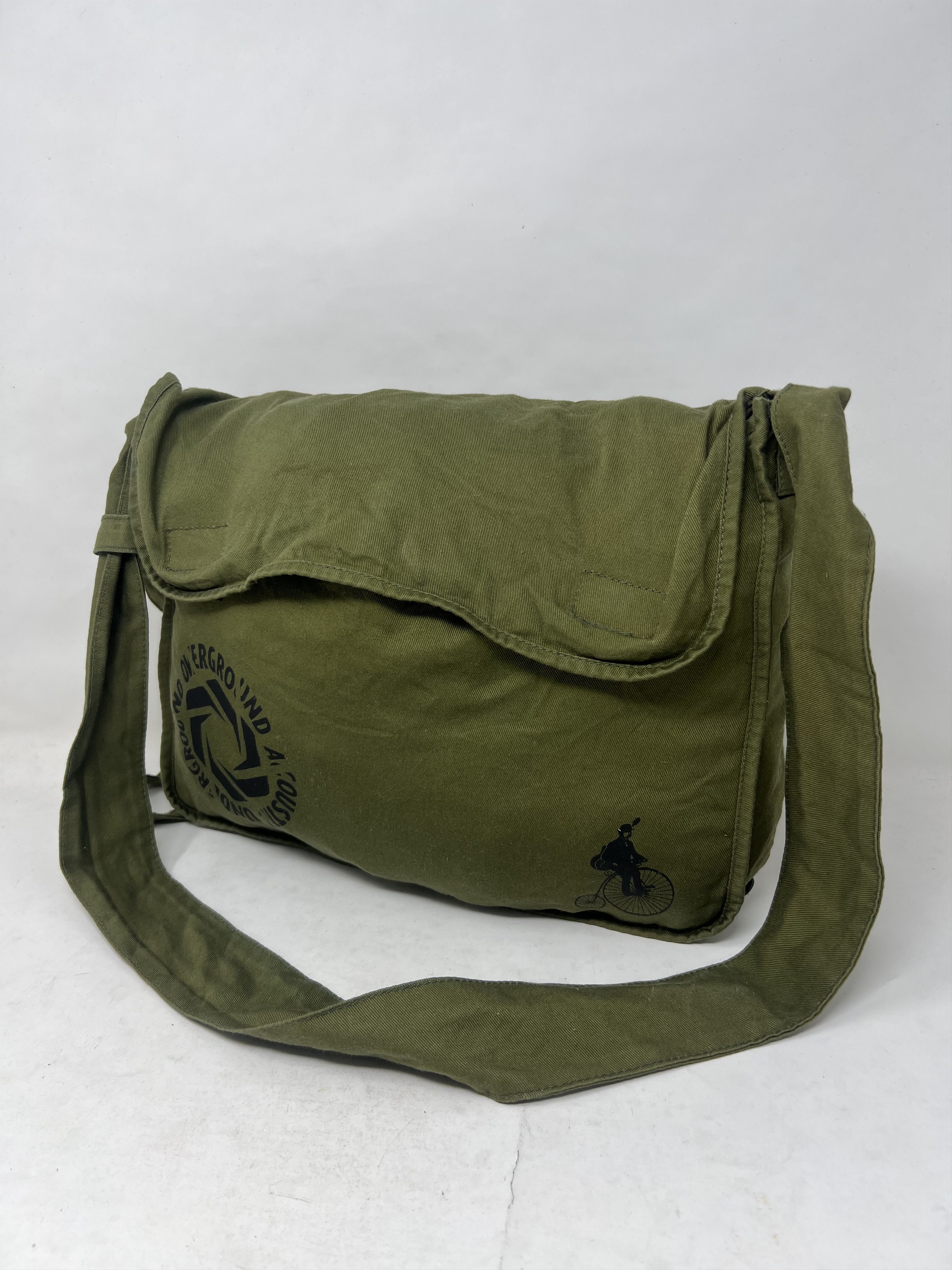 Japanese Brand Vintage Underground Overground Camo Sling Size ONE SIZE - 2 Thumbnail