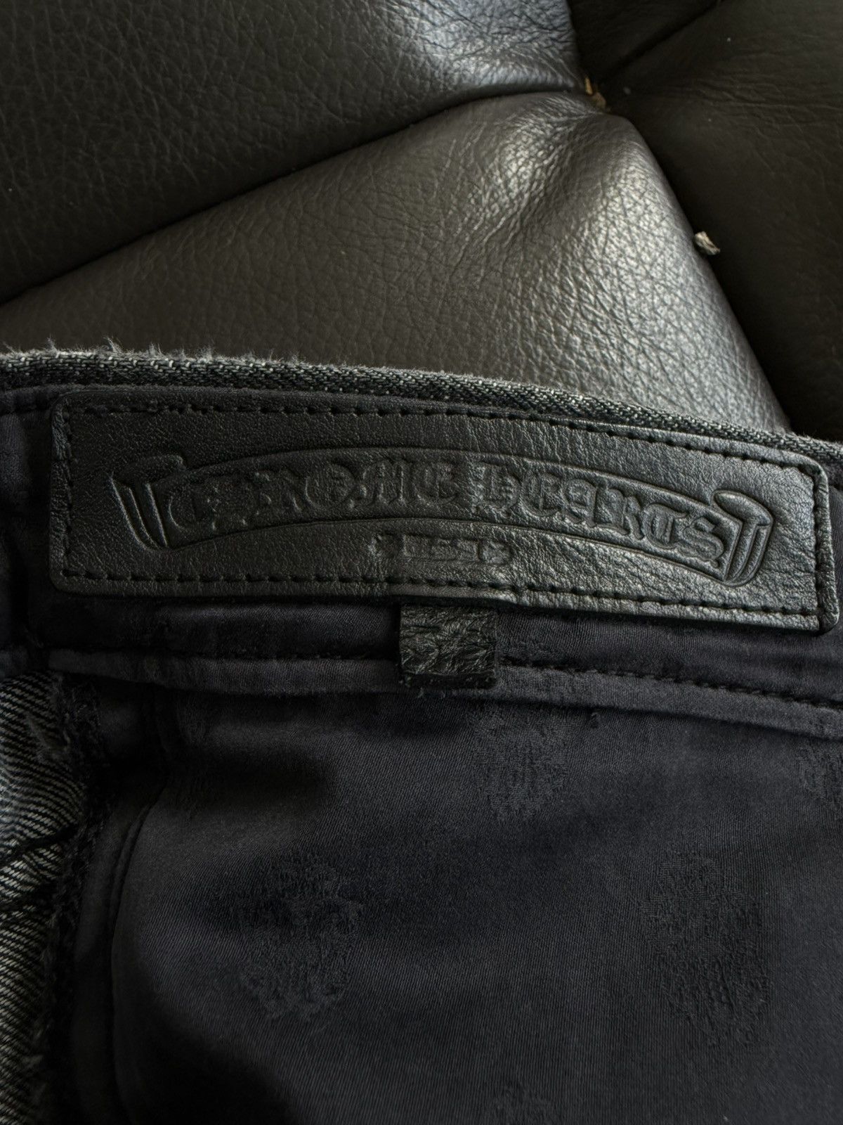 Chrome Hearts chrome hearts jeans Size US 36 / EU 52 - 6 Thumbnail