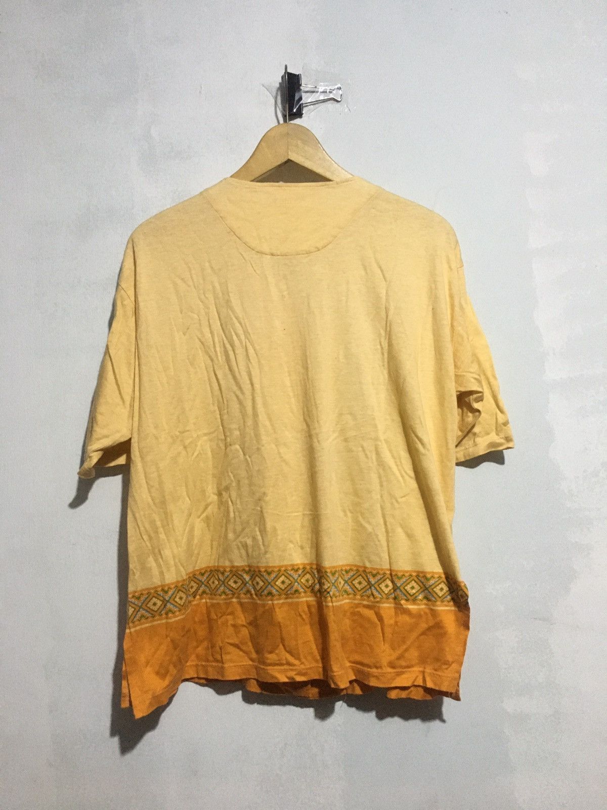 Vintage × Yves Saint Laurent VTG YVES SAINT LAURENT TEES BUTTON Size US L / EU 52-54 / 3 - 10 Thumbnail