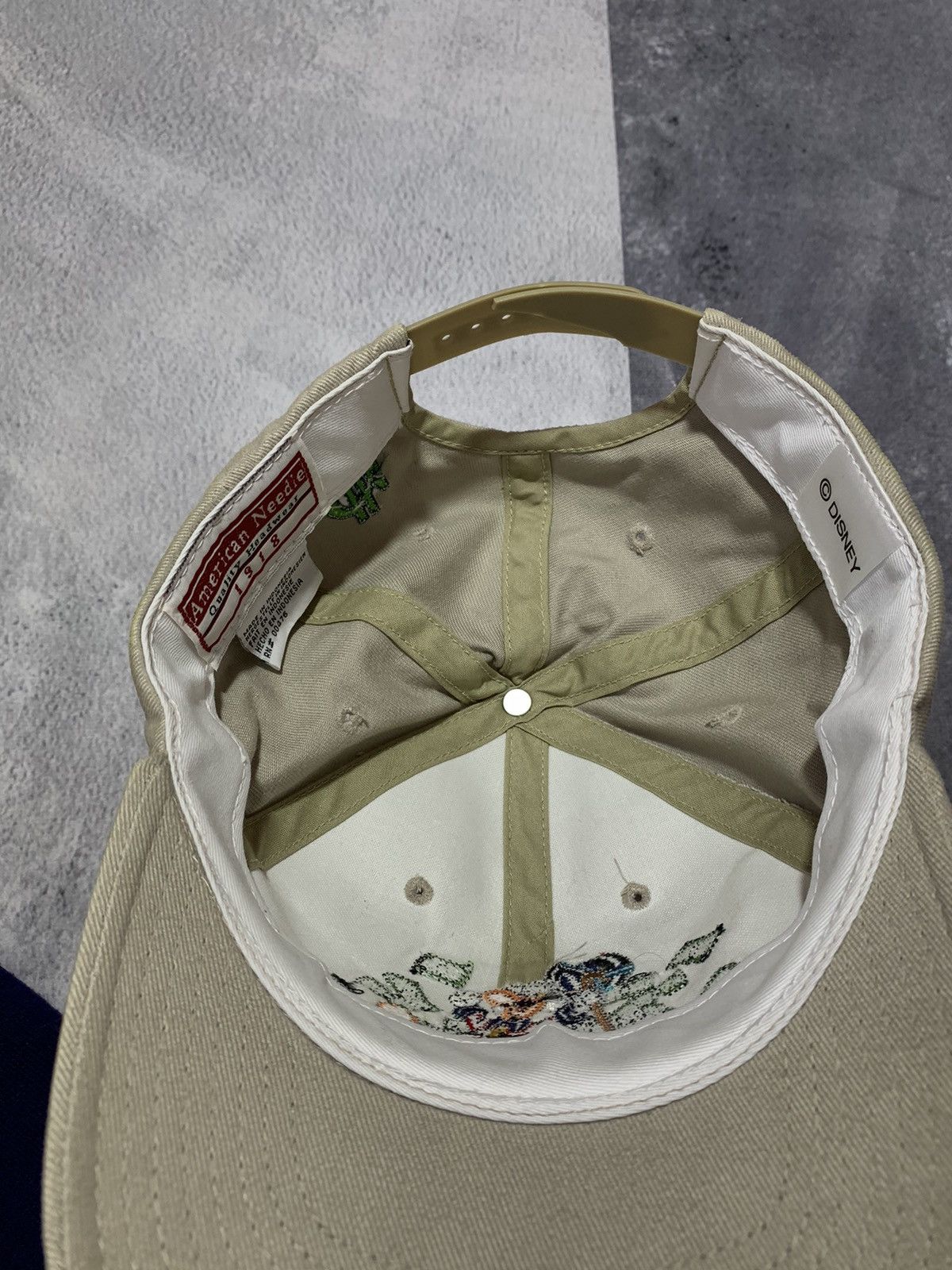 Cartoon Network × Vintage Vintage Scrooge Mcduck Disney cap big logo style Size ONE SIZE - 3 Thumbnail