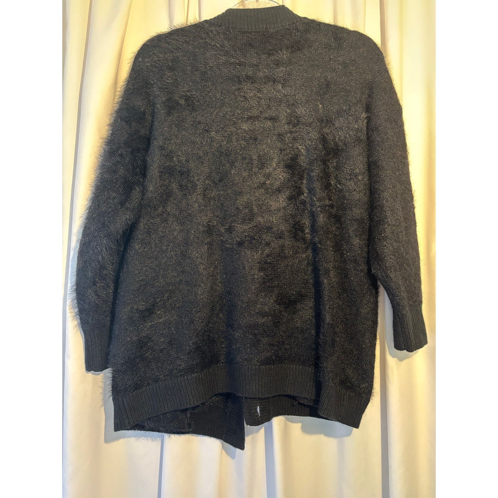 The Unbranded Brand Tahari Eyelash Fuzzy Cardigan One Size Size ONE SIZE - 3 Thumbnail