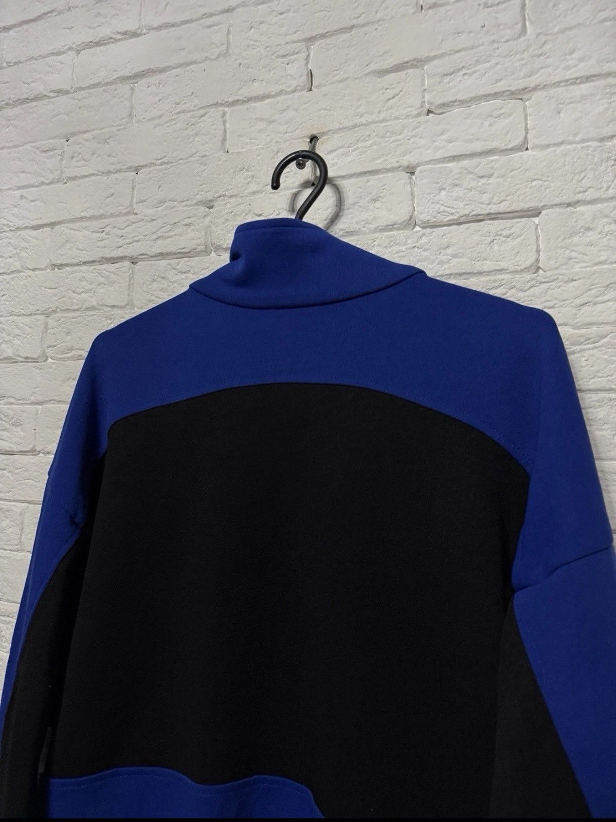 Adidas Vintage Rare Adidas Casino Salzburg Red Bull Full Zip Jacket Size US M / EU 48-50 / 2 - 9 Thumbnail