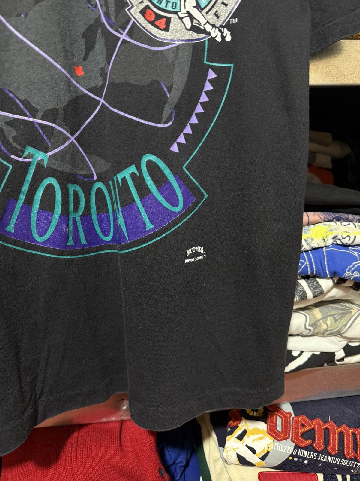 Nutmeg Vintage World of Championship Basketball Toronto 1994 Tee Size US XL / EU 56 / 4 - 4 Thumbnail