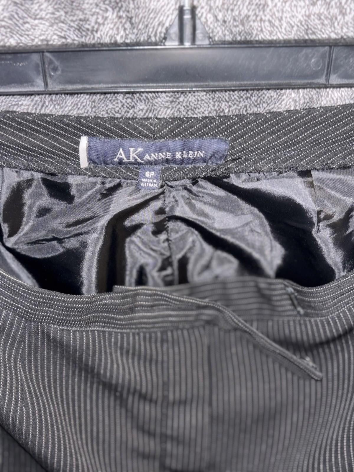Other Anne Klein Black Pinstripe Dress Pants 6P Petite Straight Size 28" / US 6 / IT 42 - 3 Thumbnail