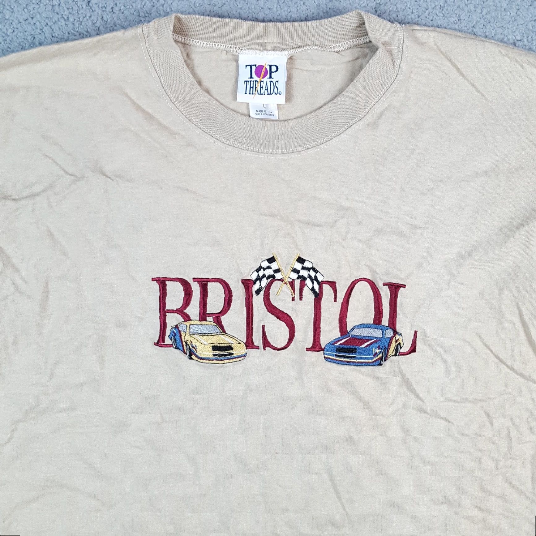 NASCAR VINTAGE Bristol Motor Speedway NASCAR Embroidered Cars Men's Size L Race T Shirt Size US L / EU 52-54 / 3 - 2 Thumbnail
