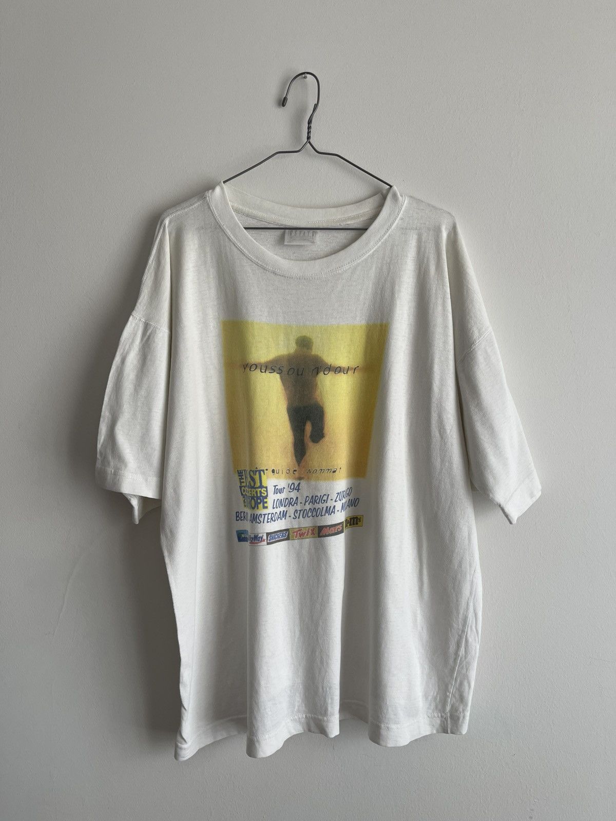 Vintage Vintage Youssou N'Dour The Guide Wommat t shirt 1994 Size US XL / EU 56 / 4 - 1 Thumbnail