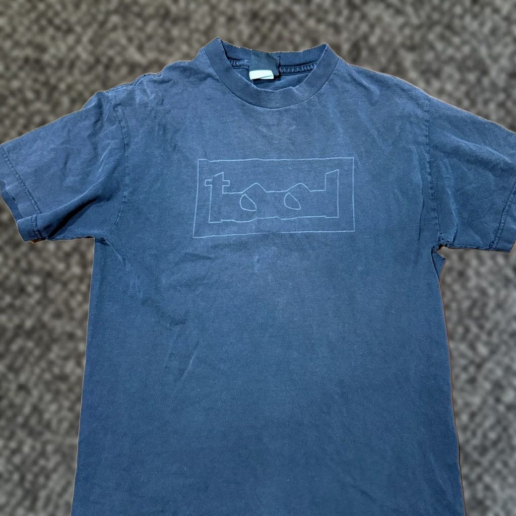 Vintage VINTAGE Giant T-Shirt Men Medium Black 90s Distressed Crew Neck Y2k Lateralus 2001 Band Giant Shirt Mens Size US M / EU 48-50 / 2 - 1 Thumbnail
