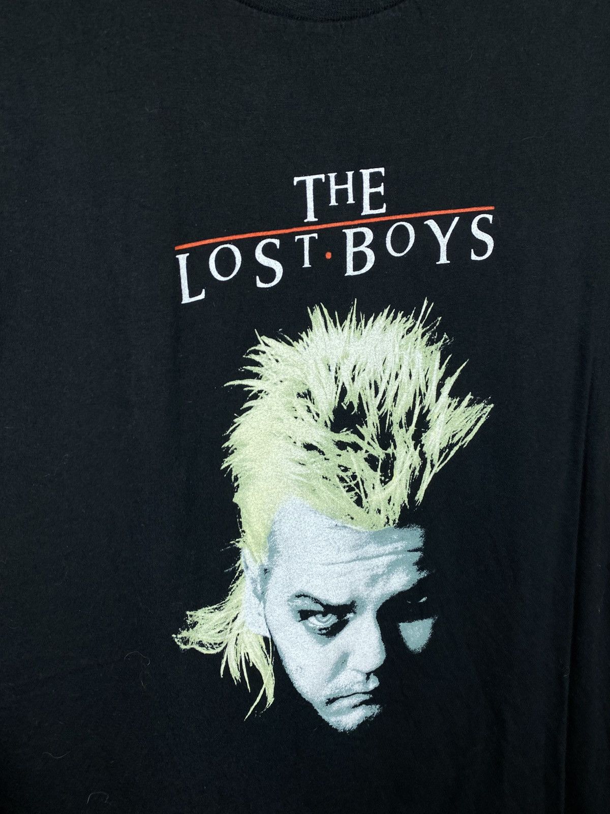 Vintage 🧟‍♂️T-Shirt The Lost Boys David Horror Movie Fan Tee 🧟‍♂️ Size US L / EU 52-54 / 3 - 2 Thumbnail