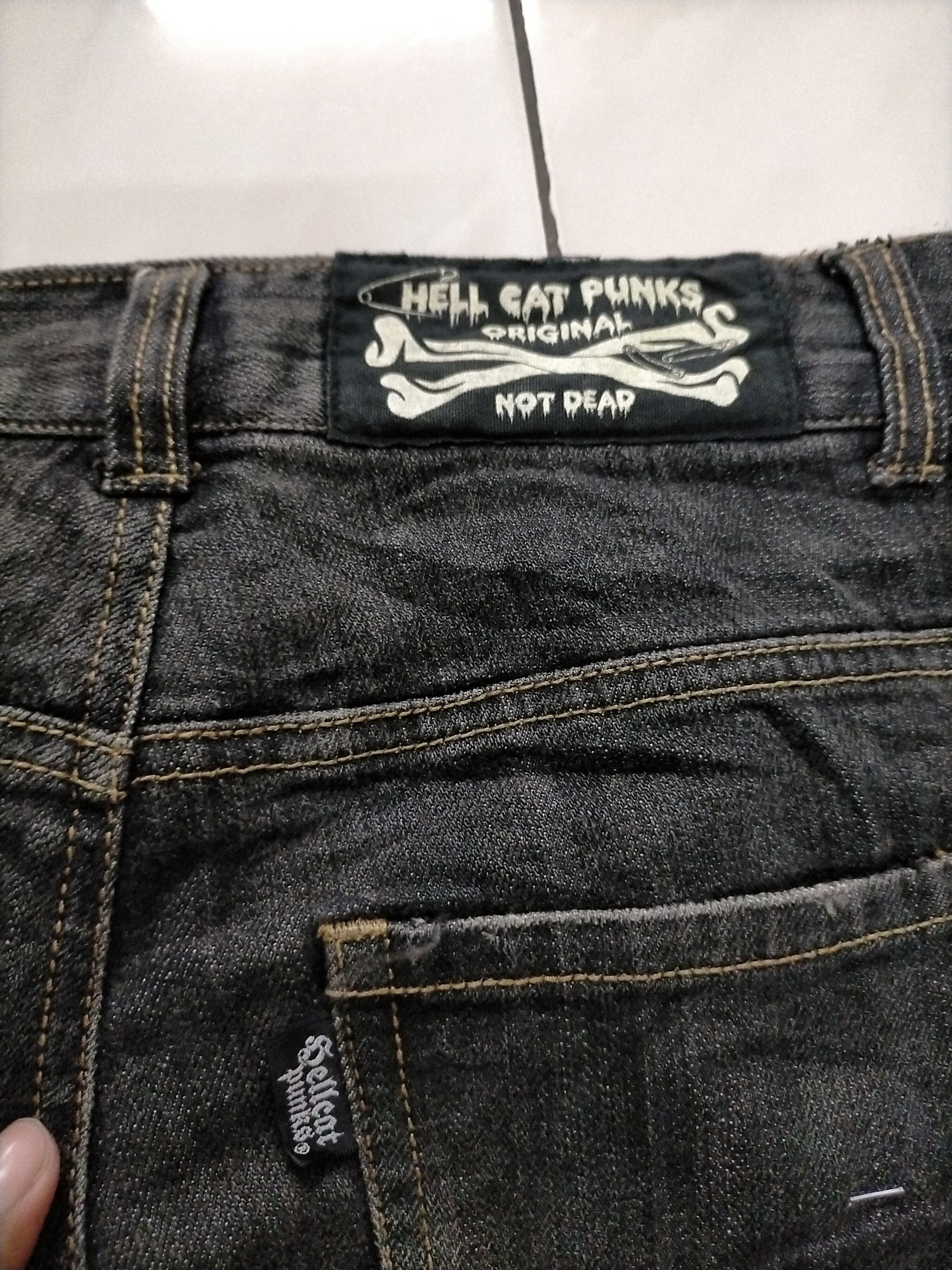 Band Tees Rare Hell Cat Punks Jeans Size US 30 / EU 46 - 6 Thumbnail