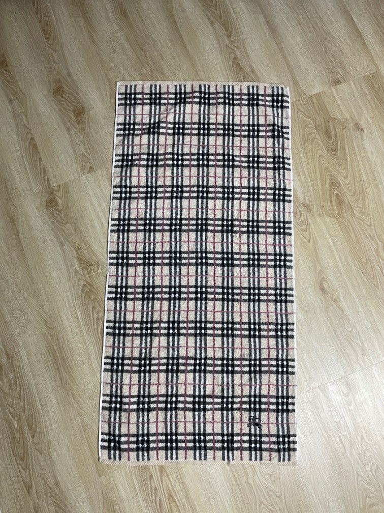Burberry Burberry nova check towel Size ONE SIZE - 1 Thumbnail