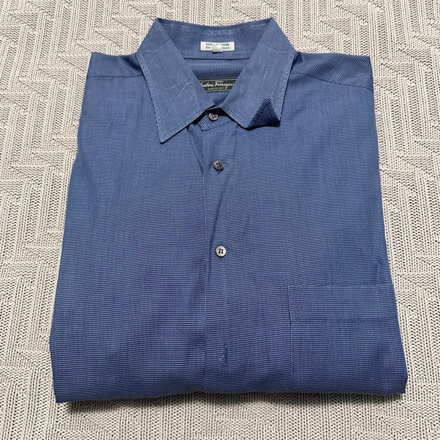 Salvatore Ferragamo Ferragamo blue textured long sleeve button down size L Size US L / EU 52-54 / 3 - 1 Thumbnail