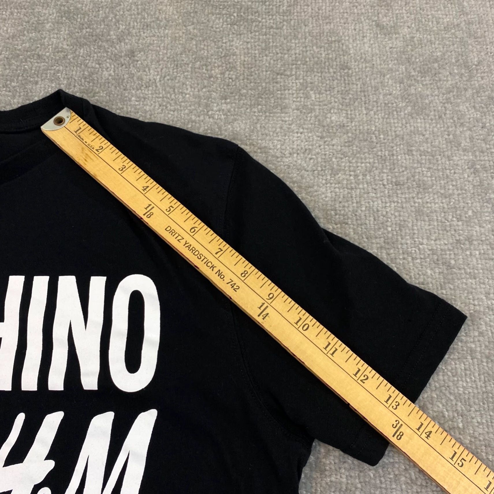 Moschino VINTAGE Moschino x H&M H&MOSCHINO Designer Jeremy Scott Shirt Mens M Black Short Sleeve Crew Neck Logo Graphic Tee Size US M / EU 48-50 / 2 - 6 Thumbnail
