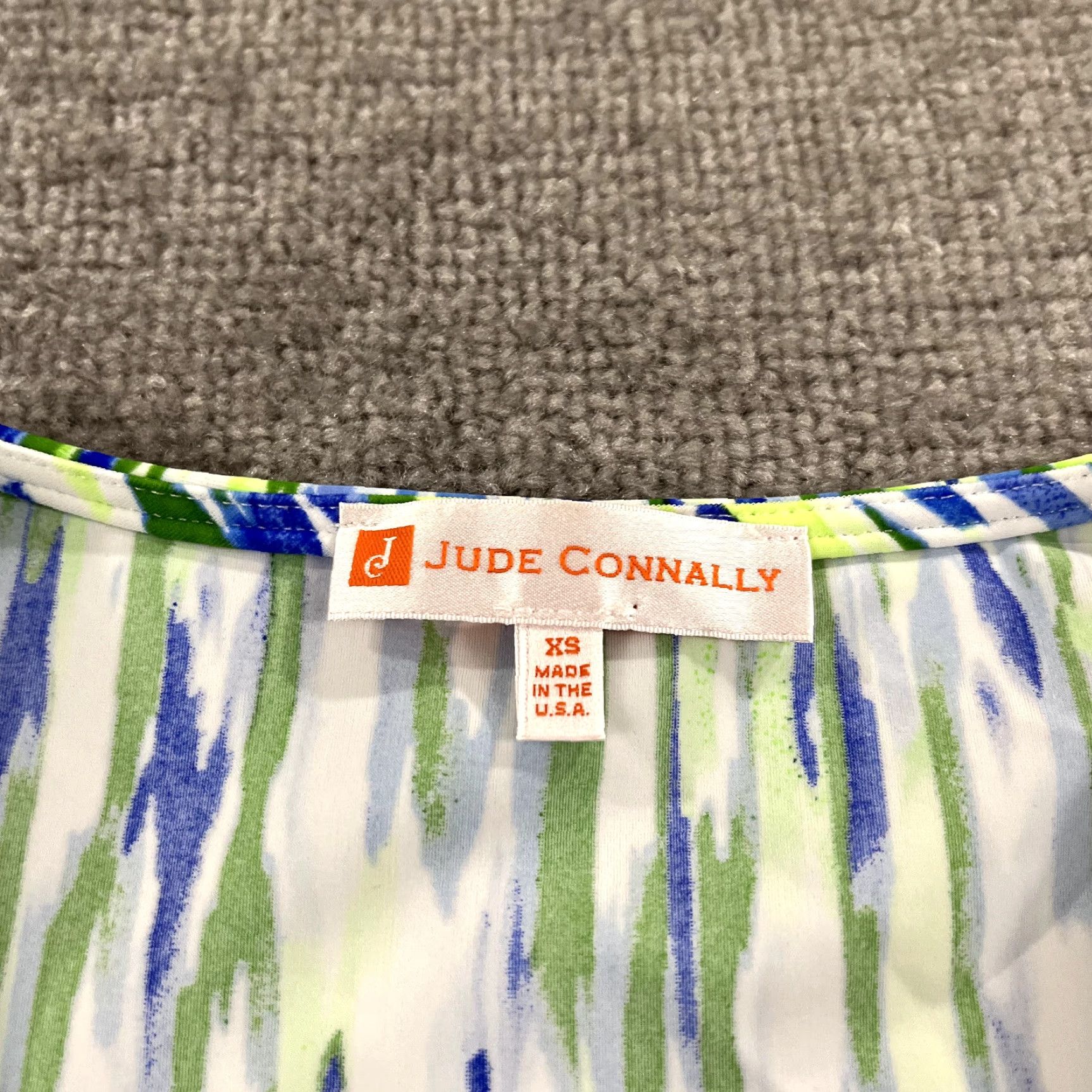 Vintage JUDE CONNALLY Womens XS Daniella Top Stretch Abstract Art V-Neck Shirt Size XS / US 0-2 / IT 36-38 - 3 Thumbnail