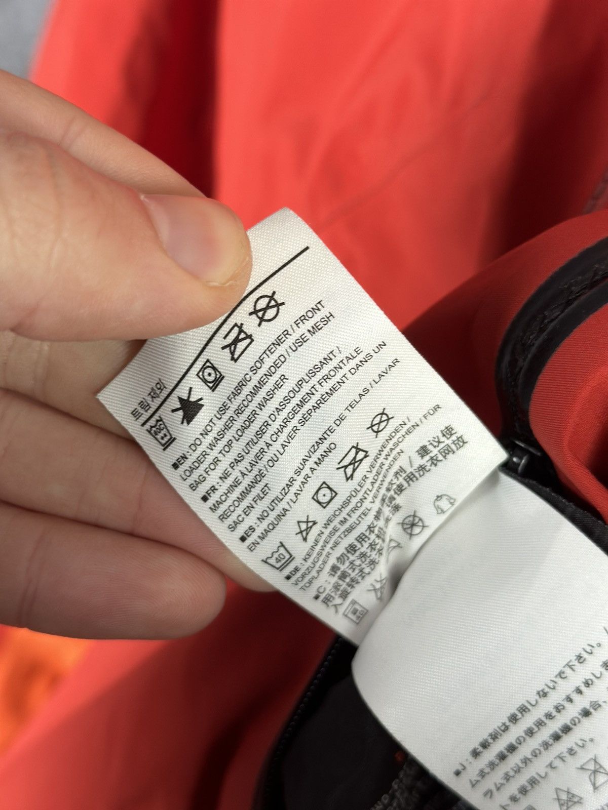 Arc'teryx × Goretex Arcteryx Lithic Waterproof Recco Jacket Size US XL / EU 56 / 4 - 14 Thumbnail