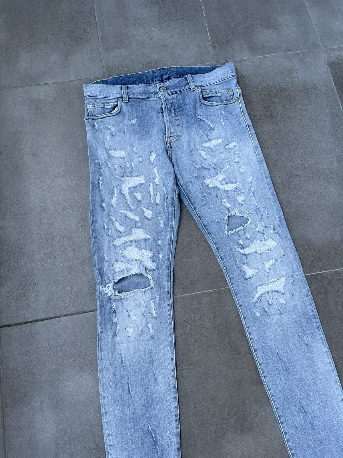 Balmain Balmain Distressed Indigo Biker Denim Pants Size US 31 - 11 Thumbnail