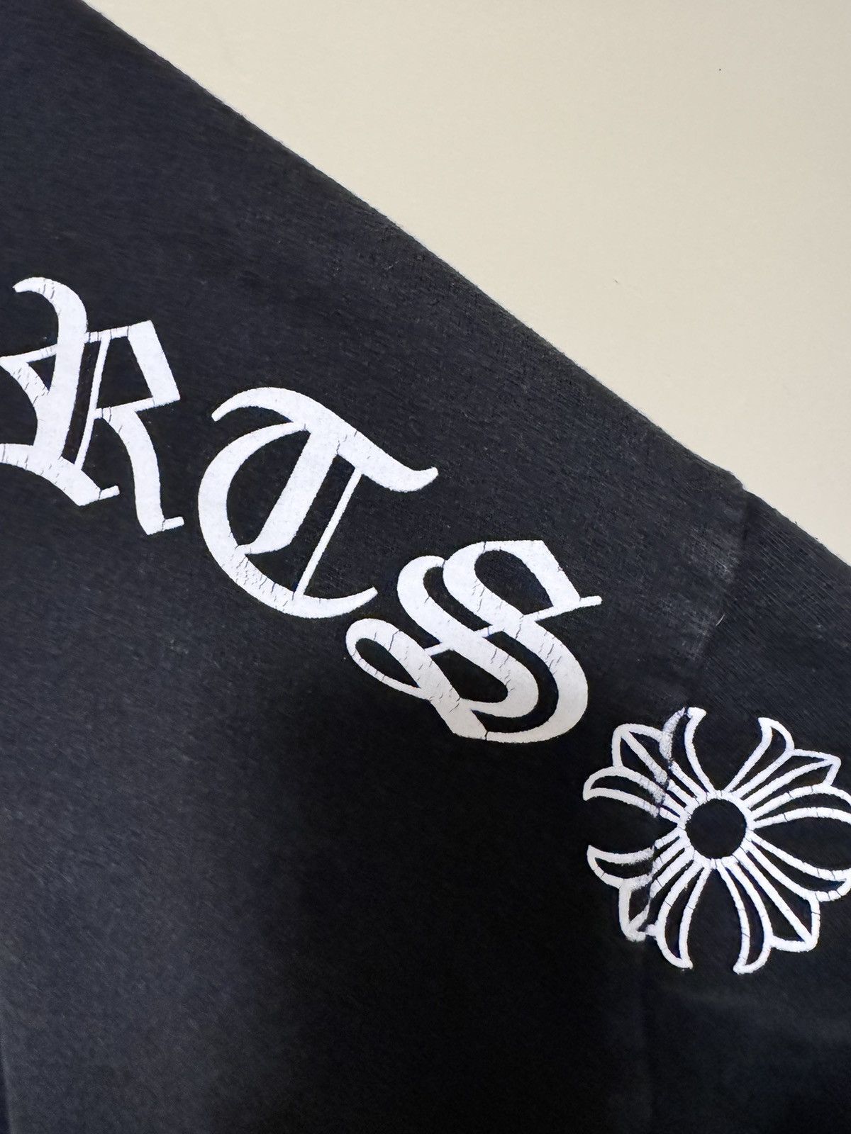 Chrome Hearts Chrome Hearts T Logo USA Shoulder Hoodie ‘Black’ Size US XL / EU 56 / 4 - 4 Thumbnail
