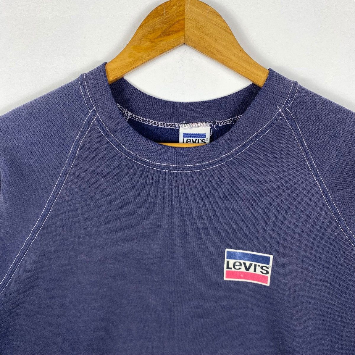 Levi's × Vintage Vintage 80's LEVI'S Small Logo Crewneck Sweatshirt Medium Size US M / EU 48-50 / 2 - 2 Thumbnail