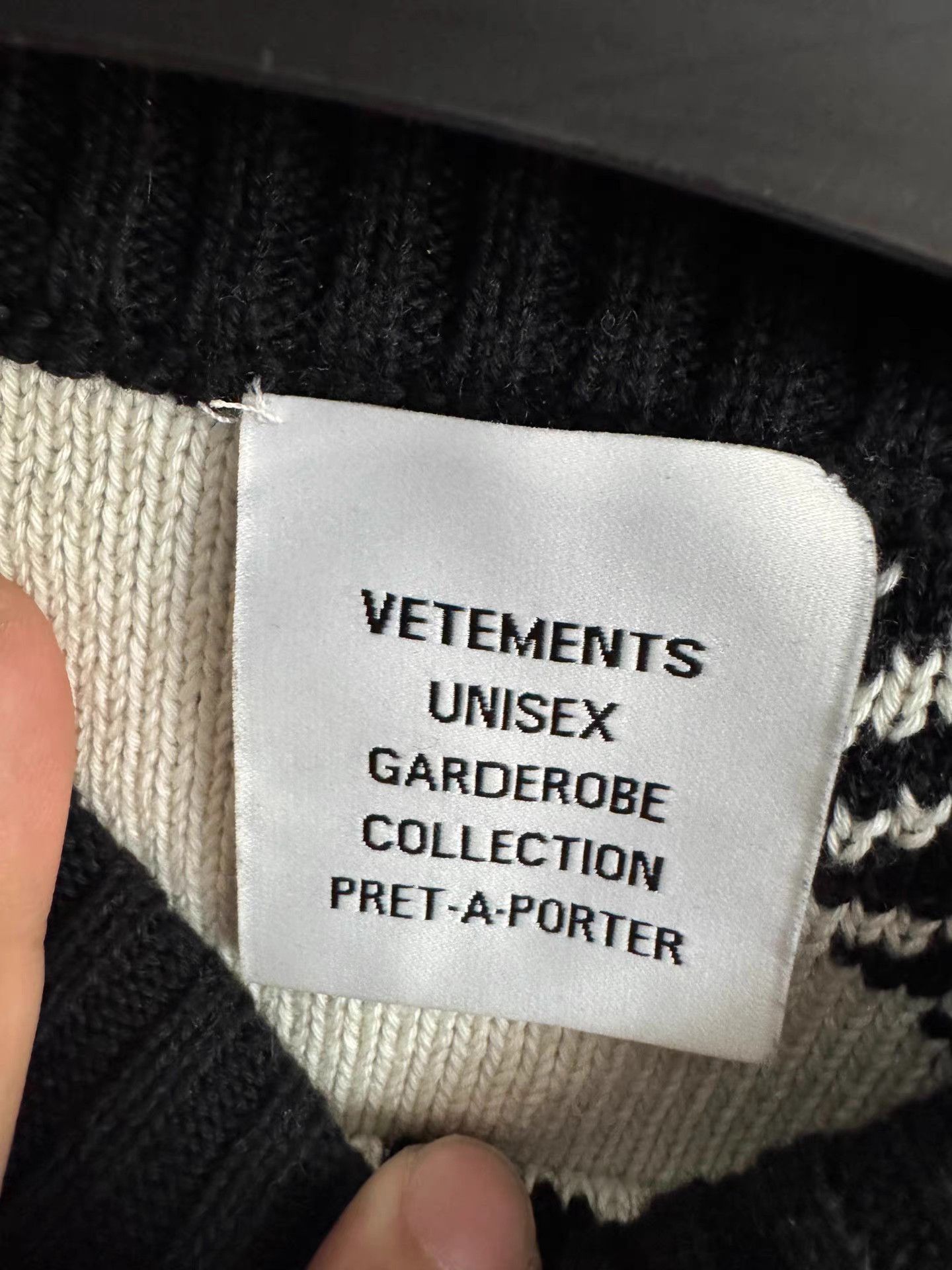 Vetements Vetements logo print sweater Size US S / EU 44-46 / 1 - 5 Thumbnail