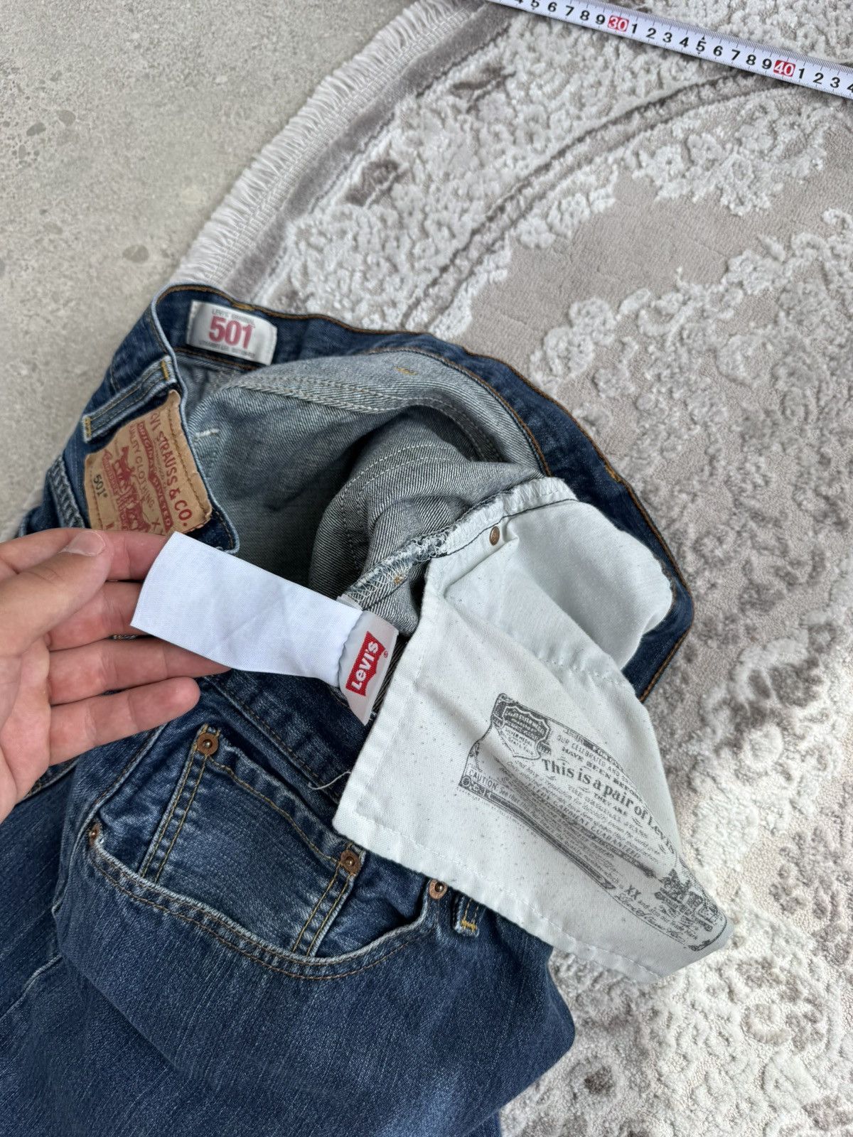 Levi's Levi's 501 Original Straight Fit Jeans – Classic Indigo Wash Size US 40 / EU 56 - 6 Thumbnail