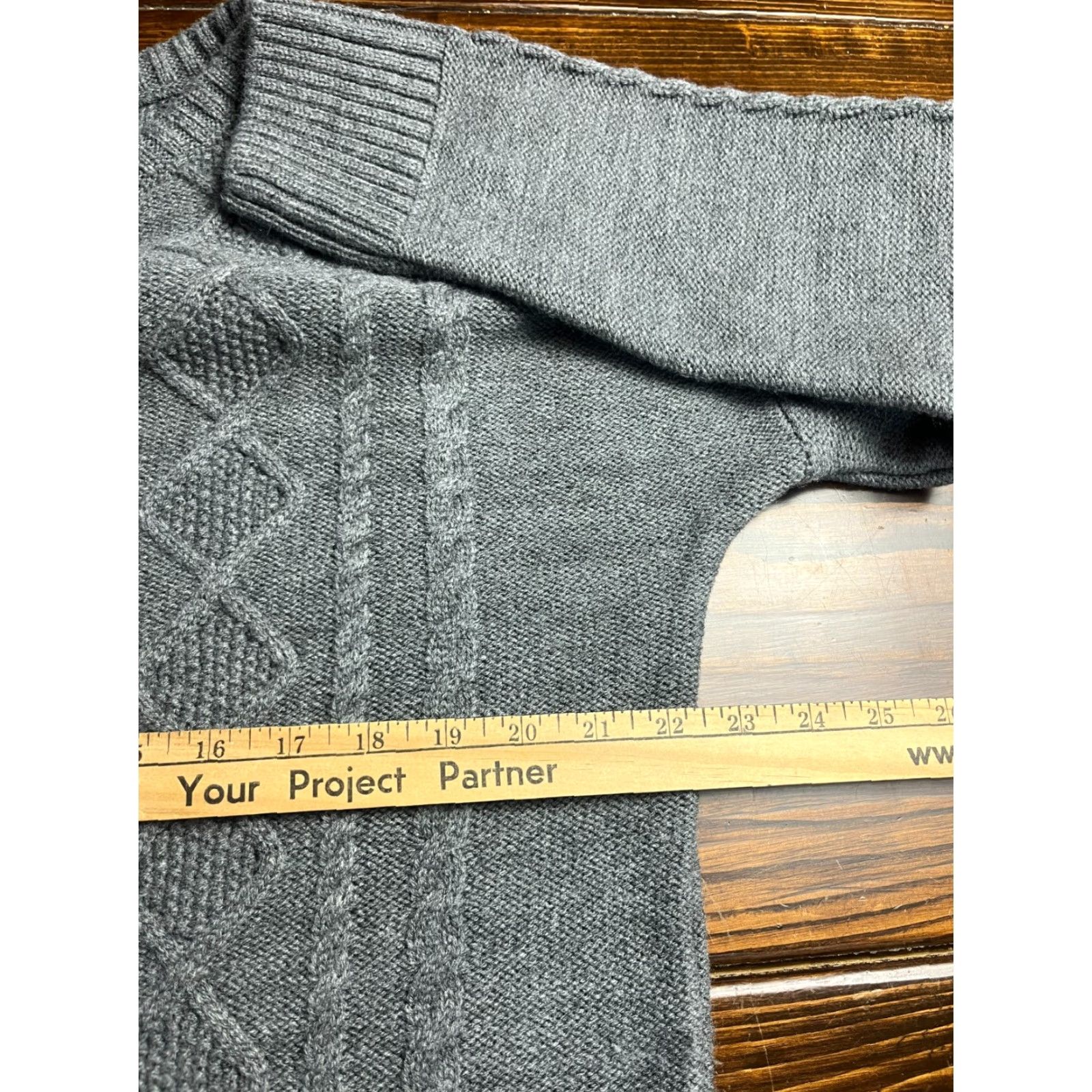 Vintage Legendary Sweater Womens Size M Gray Oversized Pullover Knit Crew Neck Classic Casual Size M / US 6-8 / IT 42-44 - 3 Thumbnail