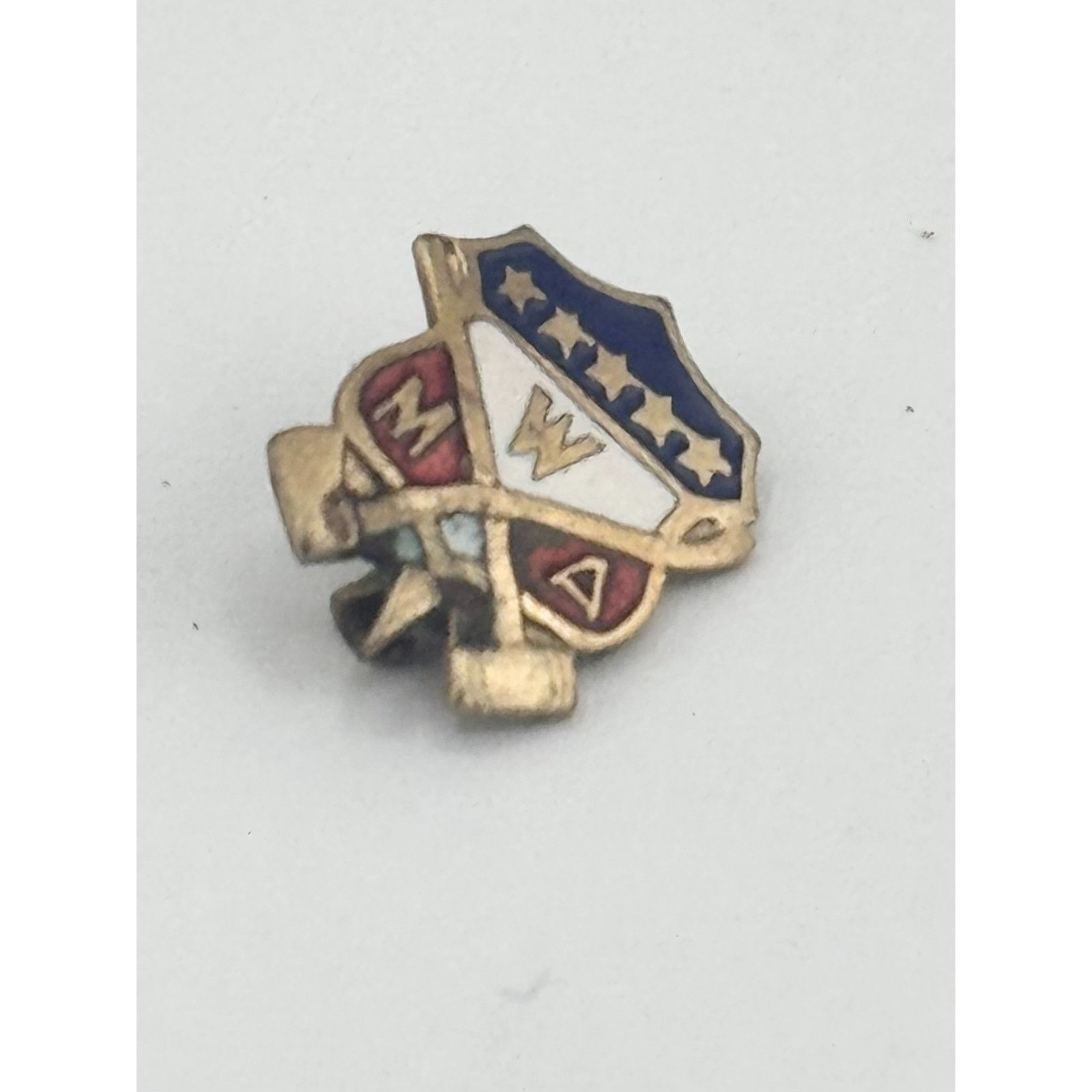 Vintage Vintage MWA Modern Woodmen Of America enamel lapel pin Size ONE SIZE - 4 Thumbnail