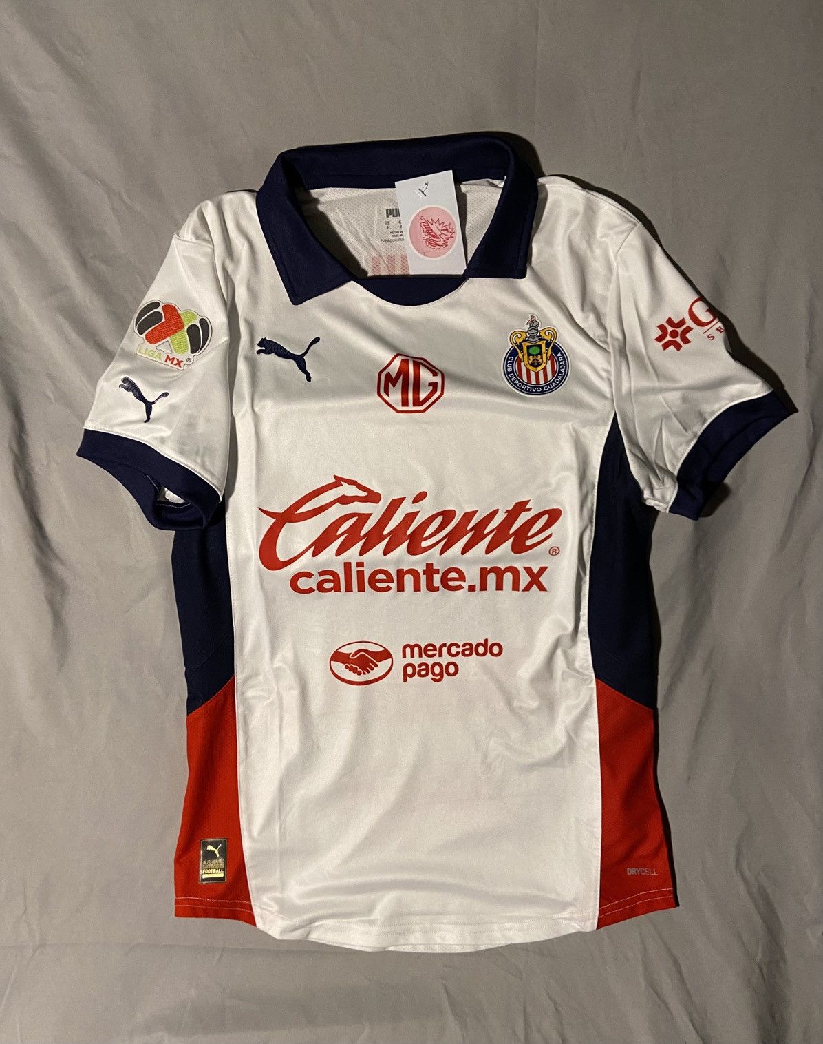 Puma Puma Guadalajara Chivas NWT Kit Size US S / EU 44-46 / 1 - 2 Thumbnail