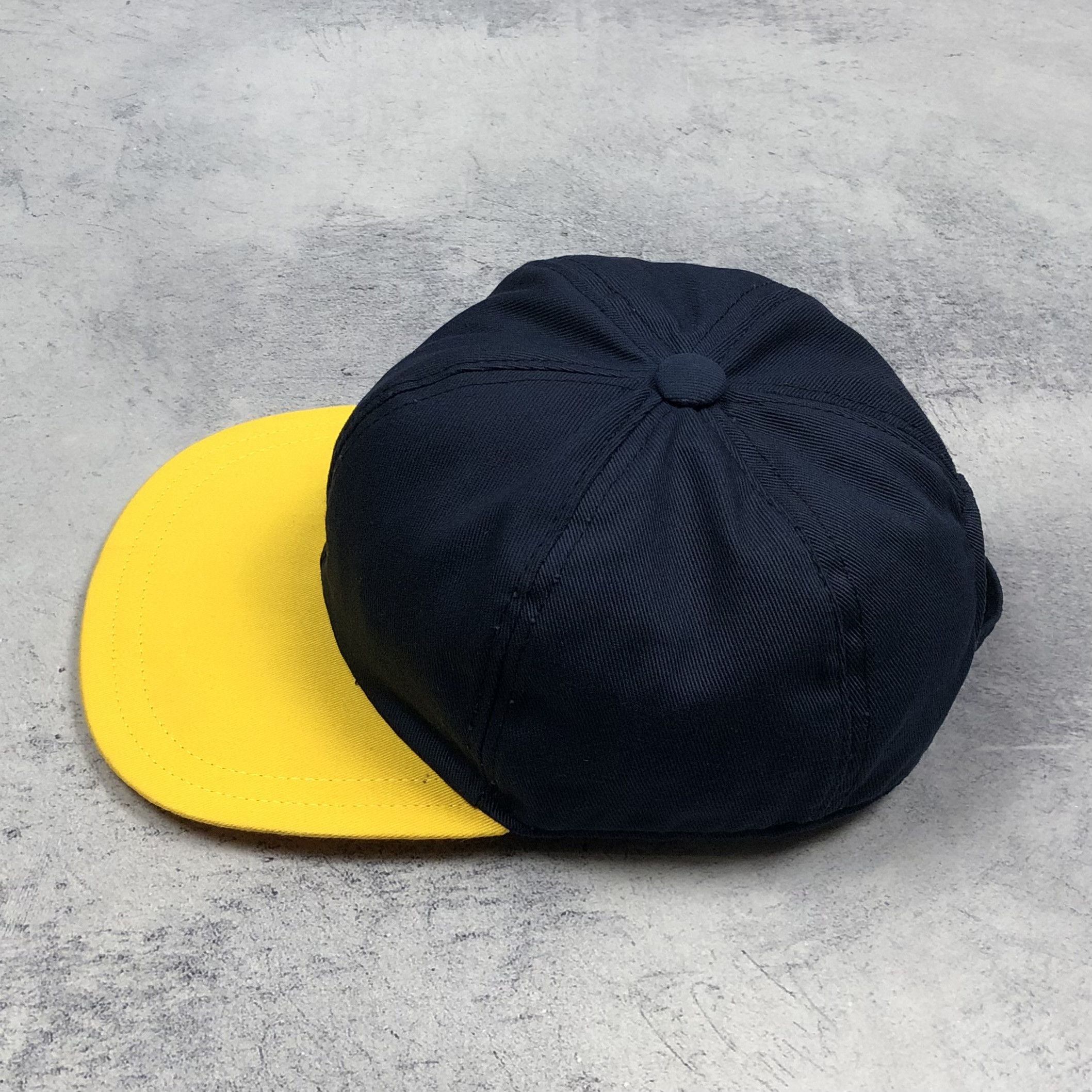 Vintage Vintage Cap YKK Hardware Size ONE SIZE - 5 Thumbnail