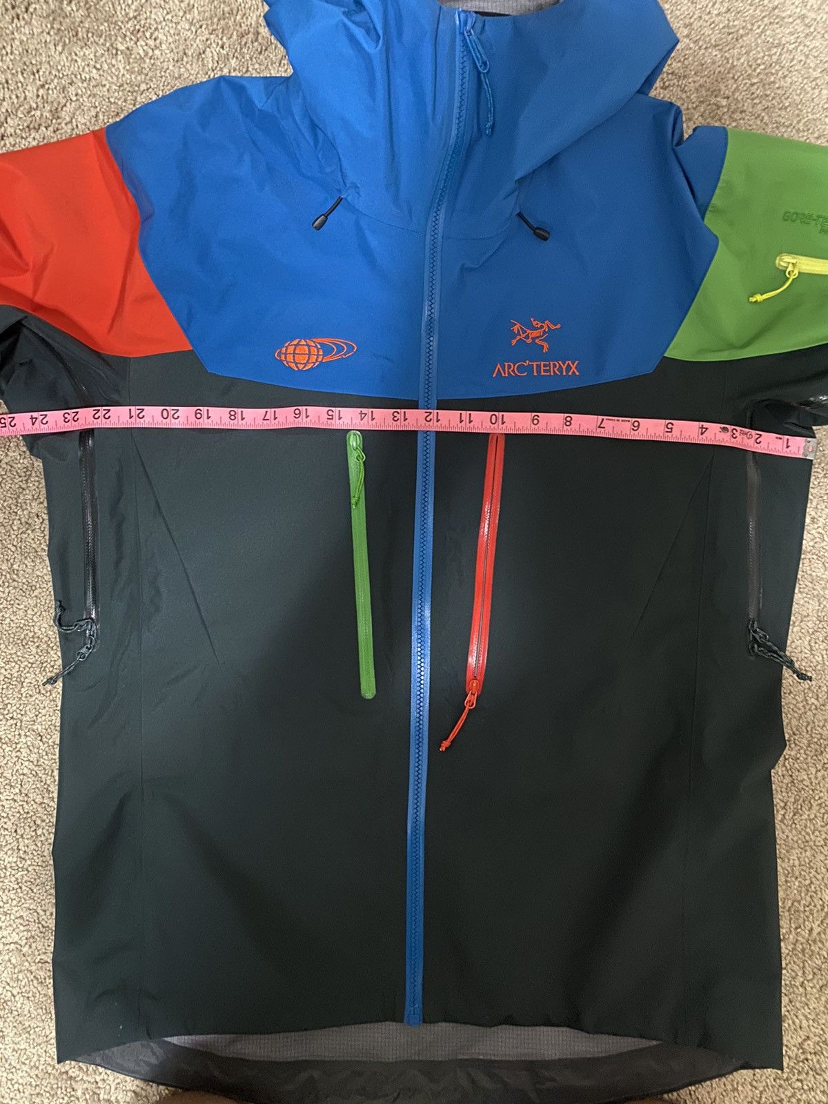 Arc'teryx × Beams Plus Arcteryx x Beams Alpha SV 35th Anniversary Jacket Size US M / EU 48-50 / 2 - 14 Thumbnail