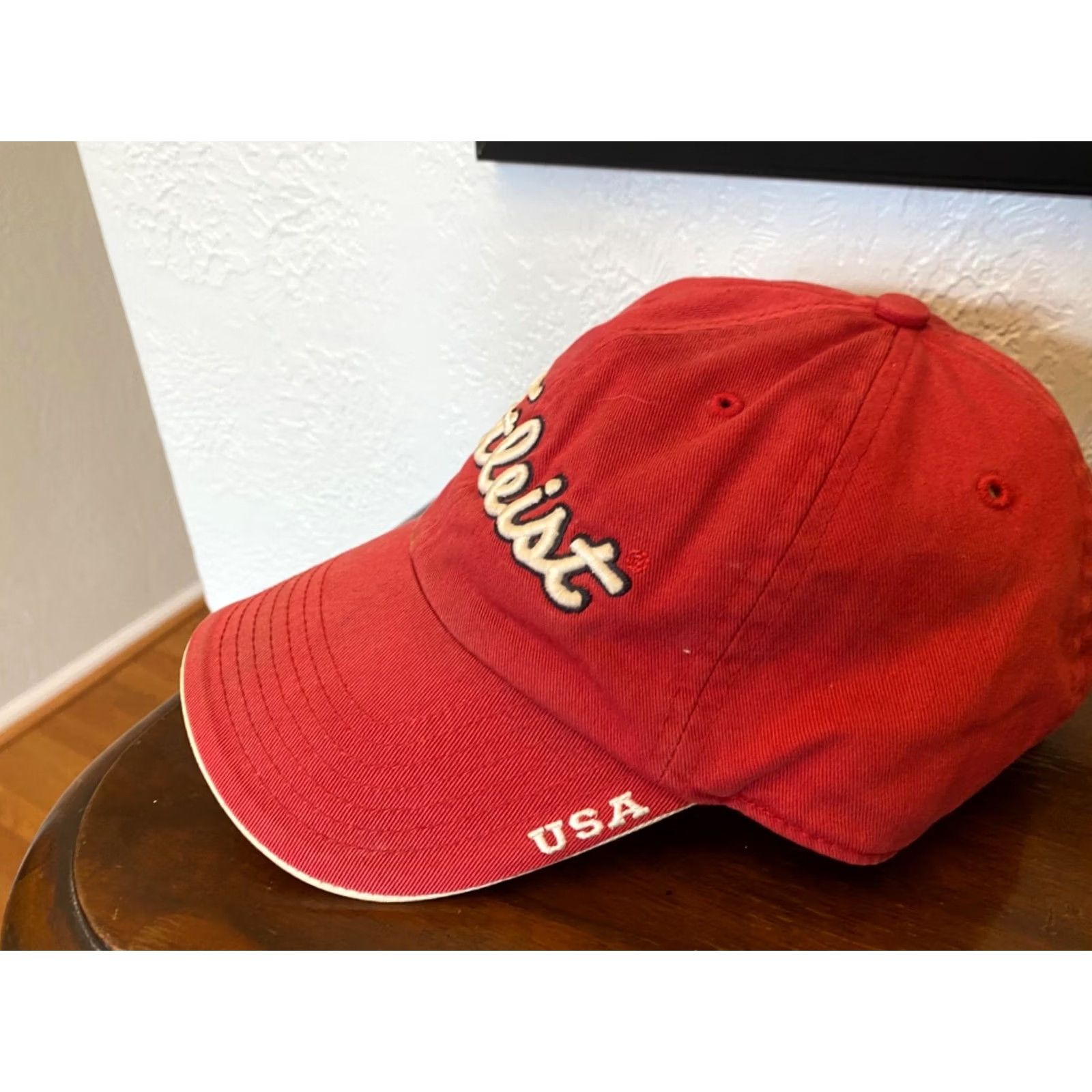 Titleist Titleist USA Red Strapback Hat Golf Hat Unisex Adults Adjustable Cotton Cap Mens USA Flag Patch Size ONE SIZE - 4 Thumbnail