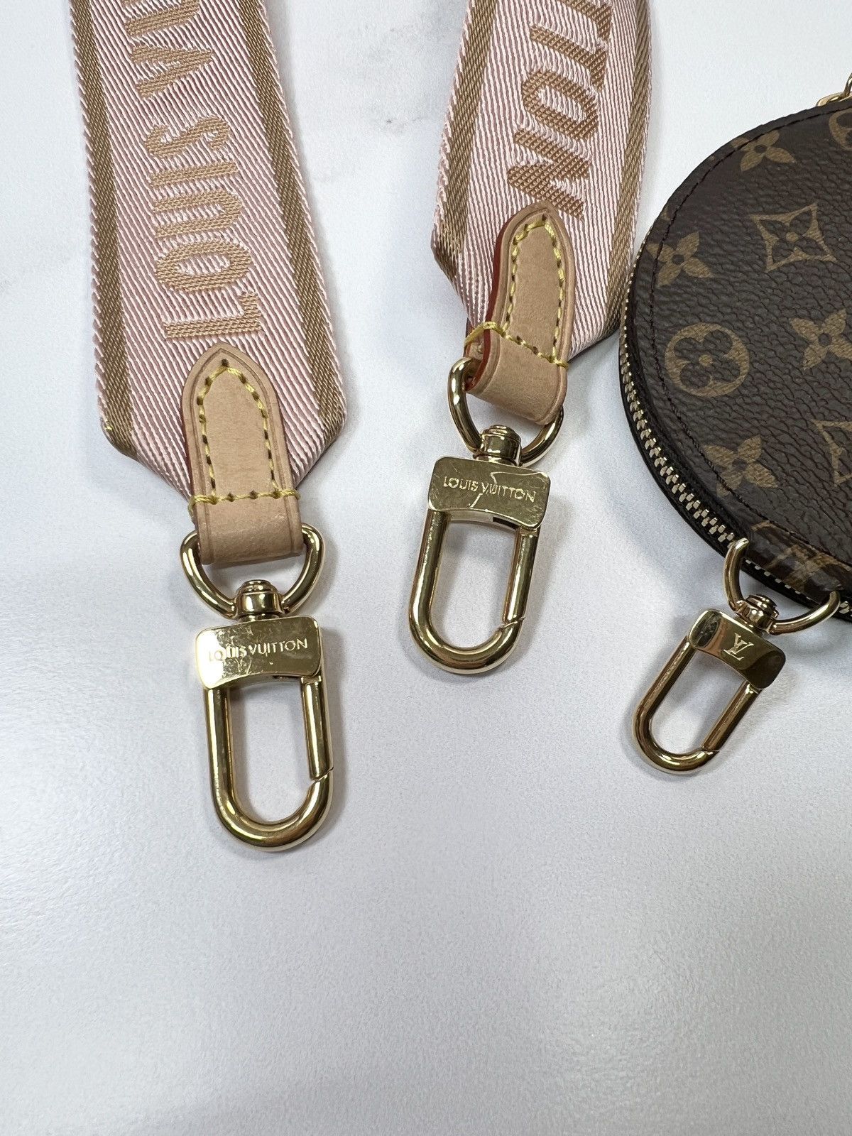 Louis Vuitton LV Louis Vuitton Multi Pochette Accesoires Bag Purse Size ONE SIZE - 13 Thumbnail