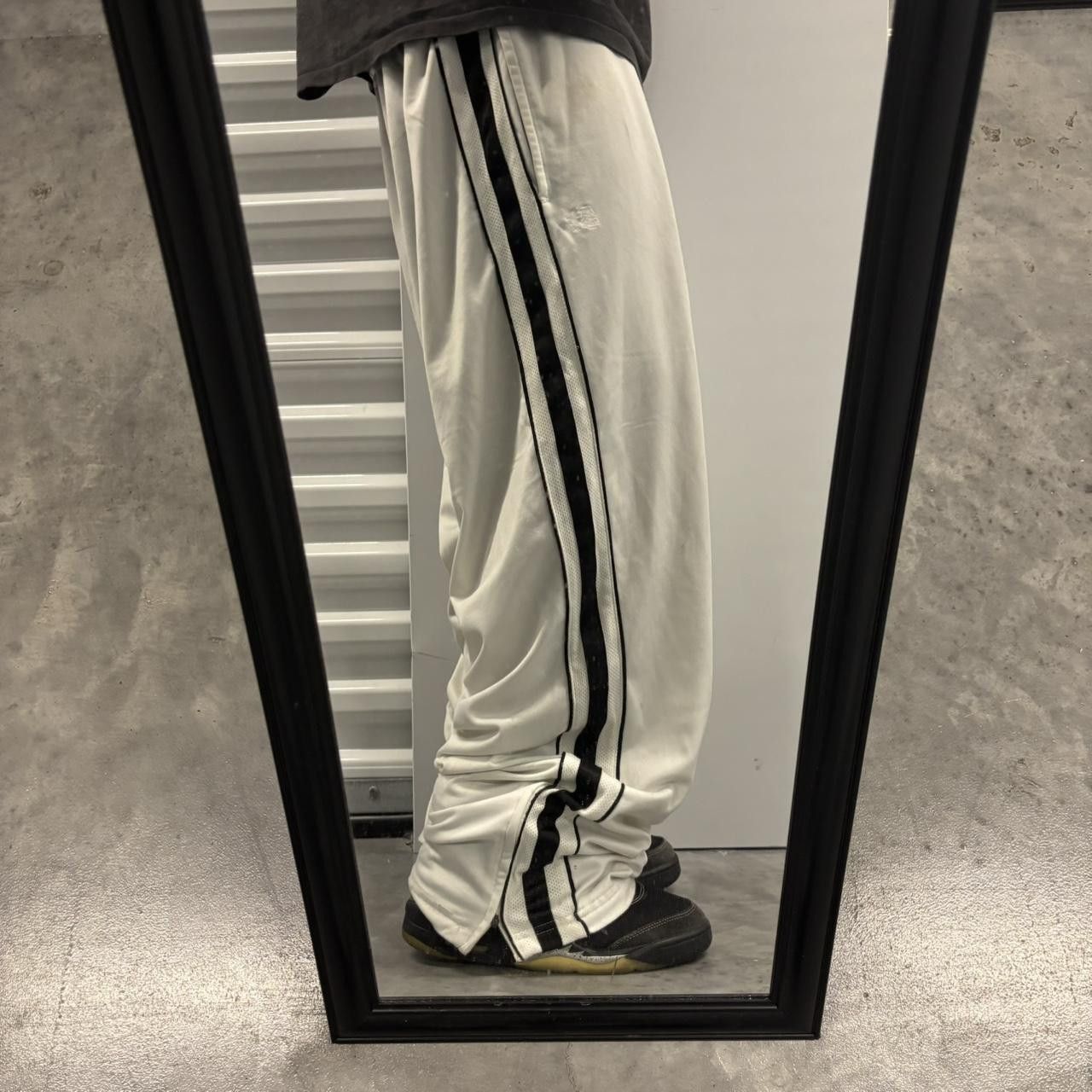 Crazy Vintage Y2K/2000s Baggy White Striped Skater Streetwear Track Pants!