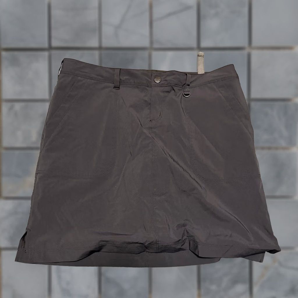 Vintage REI Skort Skirt Womens 8 Blue Nylon Blend Zipper Pocket Lined Outdoor Size 30" / US 8 / IT 44 - 1 Thumbnail