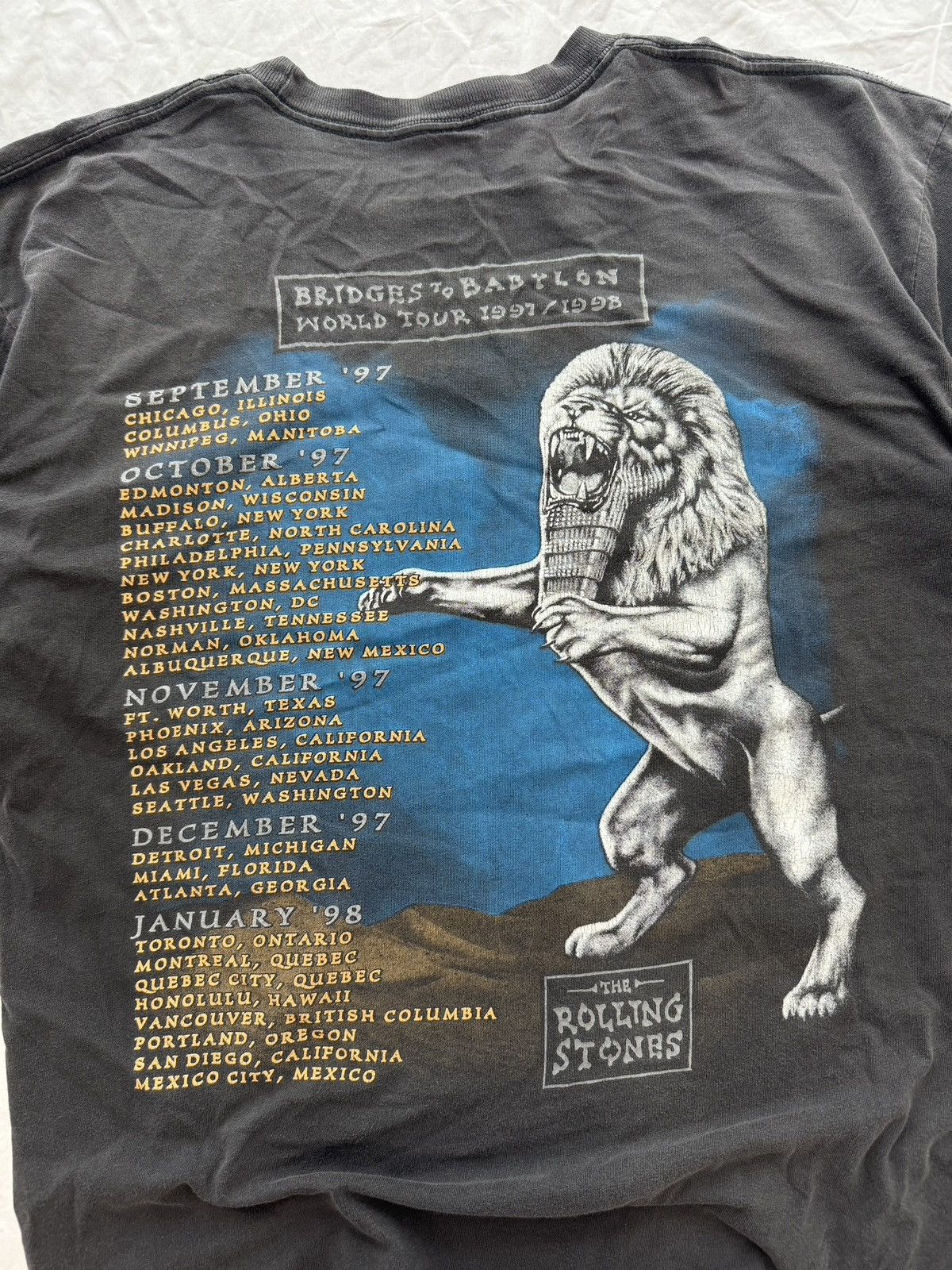 Band Tees Vintage 90s The Rolling Stones Bridges To Babylon Tour Tee Size US L / EU 52-54 / 3 - 9 Thumbnail