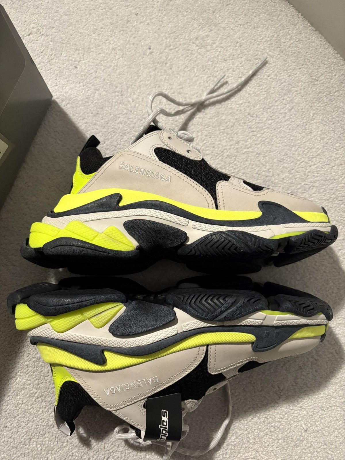 Balenciaga Balenciaga triples size 40 Size US 7 / EU 40 - 2 Thumbnail