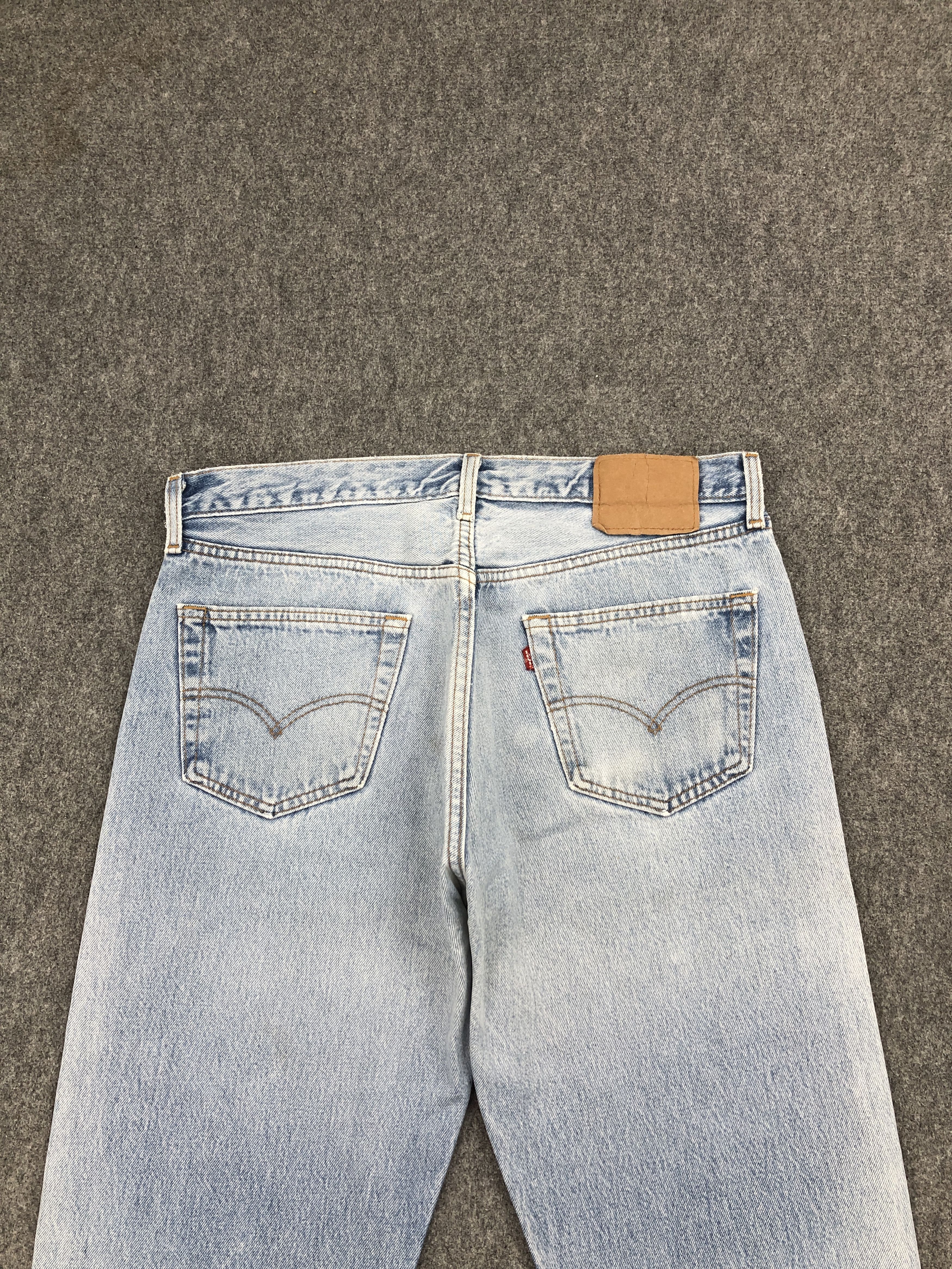 Light Blue Washed Vintage 90s Levis 501 Jeans