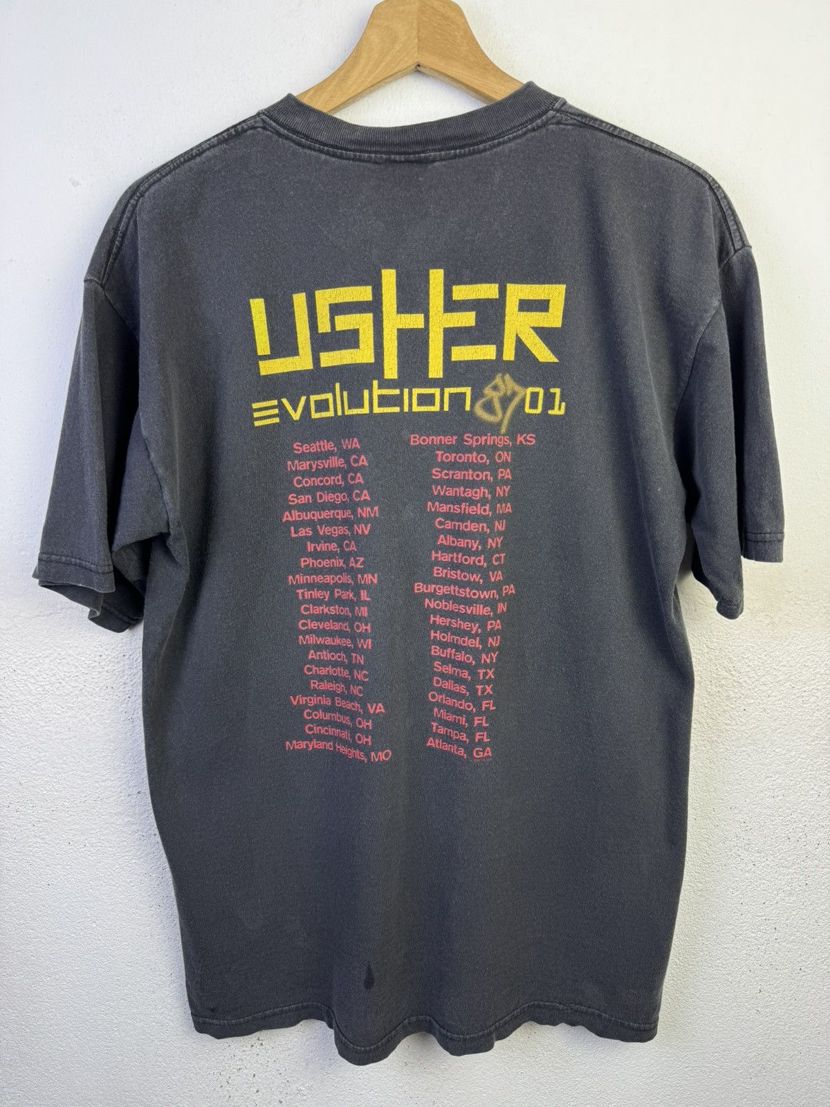 Rap Tees Vintage Usher Raptees Size US M / EU 48-50 / 2 - 6 Thumbnail