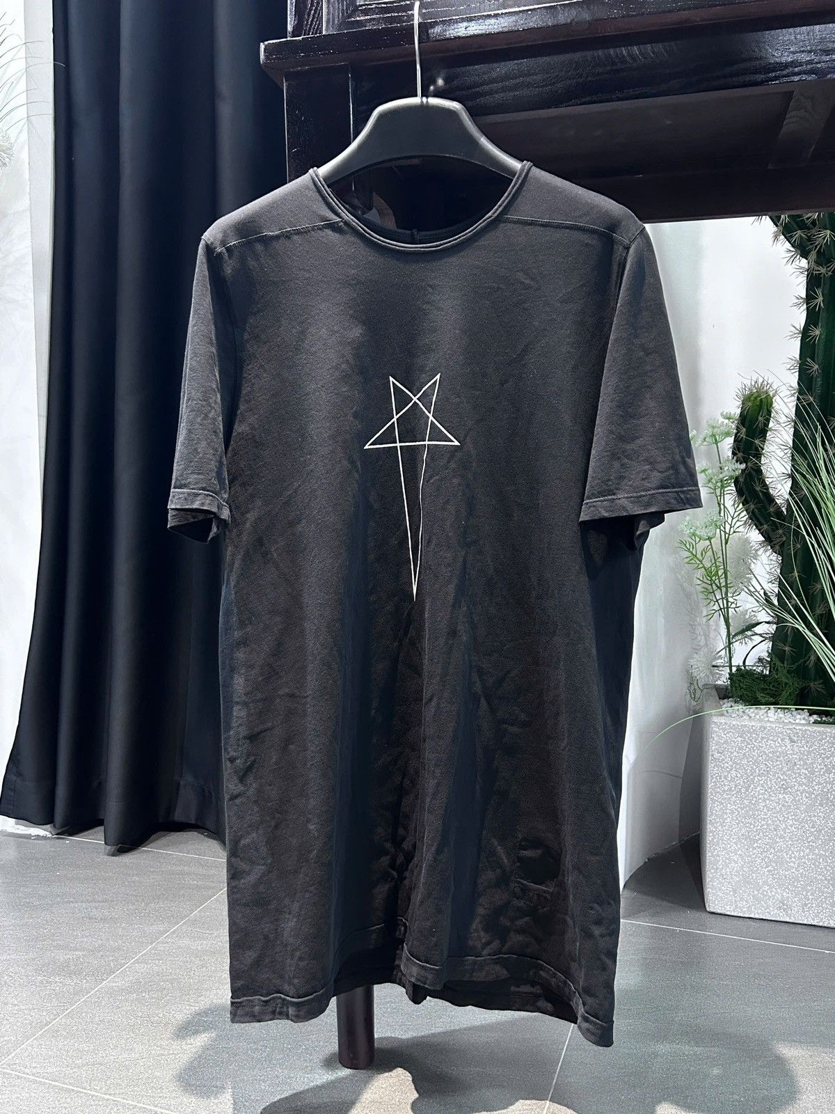 Rick Owens Drkshdw Rick Owens Drkshdw Pentagram Level T Shirt Size US S / EU 44-46 / 1 - 1 Thumbnail