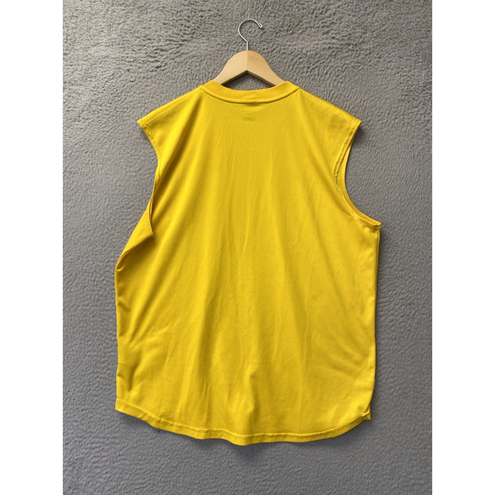 Nike VINTAGE Nike Muscle T-Shirt Large Yellow Sleeveless Dri-Fit Mens Size US M / EU 48-50 / 2 - 7 Thumbnail
