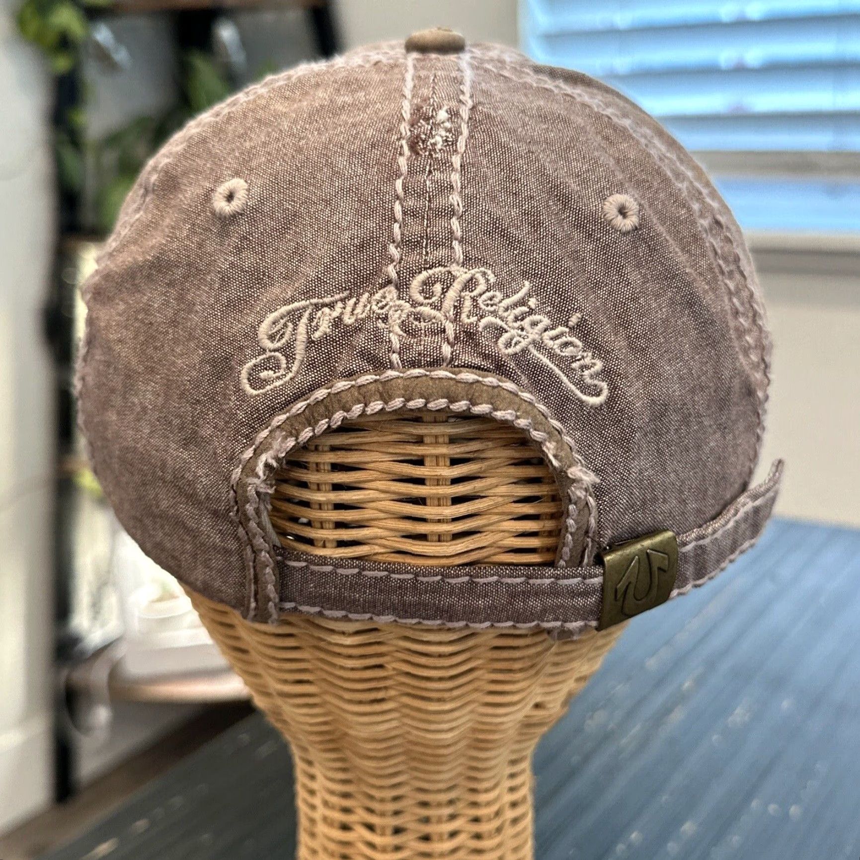 True Religion VINTAGE True Religion Baseball Cap Mens One Size Black Distressed Horseshoe Logo Hat Size ONE SIZE - 3 Thumbnail