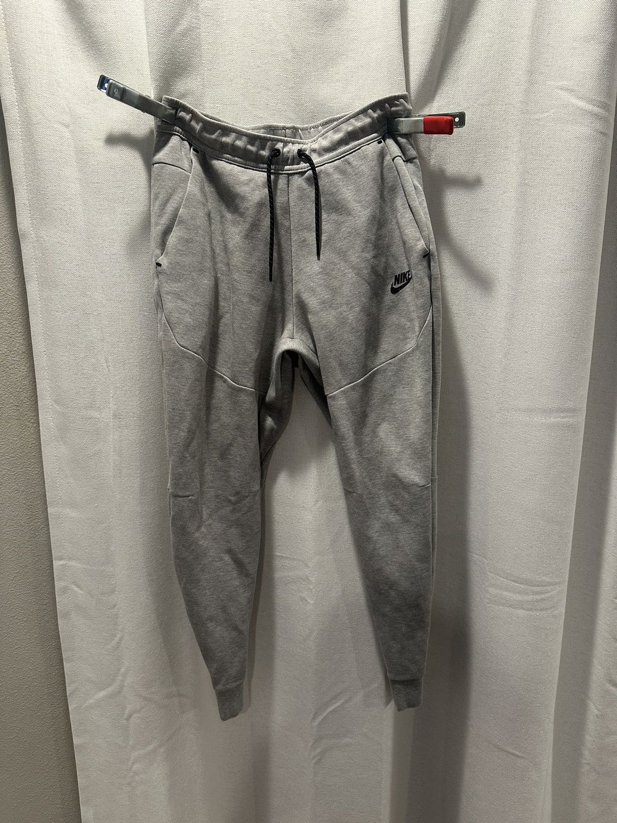 Nike Nike tech gray sweats Size US 29 - 1 Thumbnail