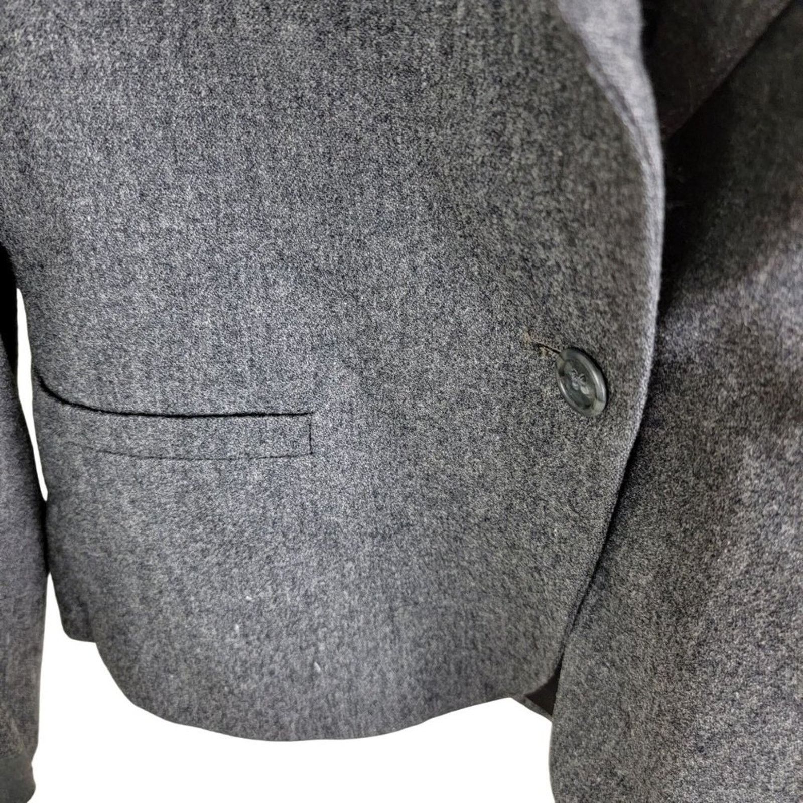 Jones New York Vintage Jones New York Womens Wool Tweed Blazer size 10 Grey Size L / US 10 / IT 46 - 7 Thumbnail