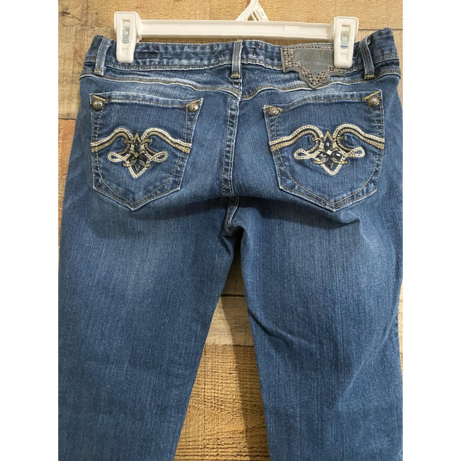Express Express Rerock Jeans Capri Women's Size 4 Dark Wash Distressed EUC Size 27" / US 4 / IT 40 - 3 Thumbnail