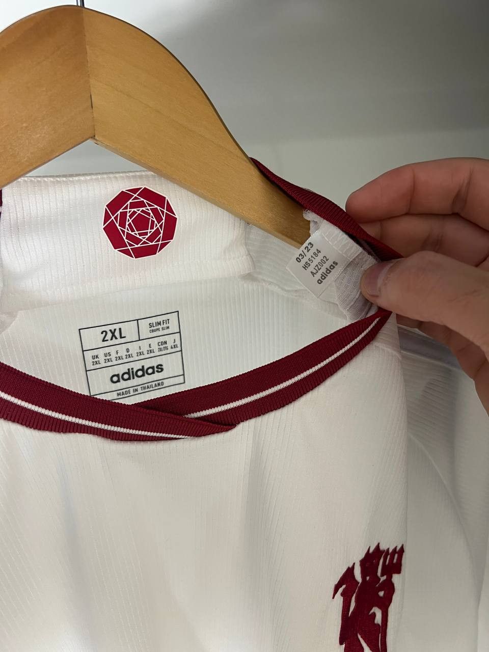 Vintage VERY RARE ADIDAS FC MANCHESTER UNITED ENGLAND SOCCER JERSEY Size US XXL / EU 58 / 5 - 8 Thumbnail