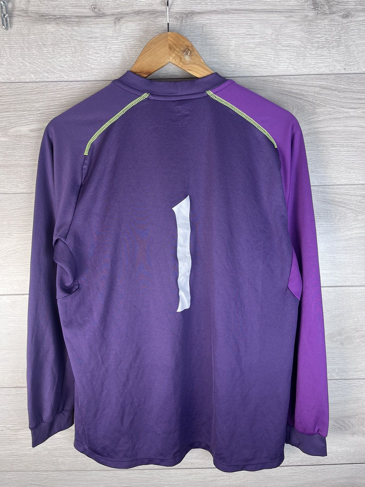 Umbro Mens long sleeve soccer jersey Umbro Goring United size M Size US M / EU 48-50 / 2 - 15 Thumbnail